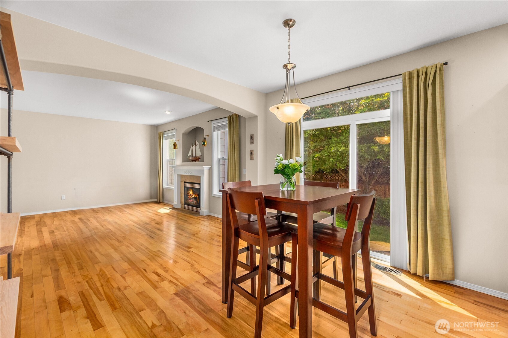 6951 Radius Loop Property Photo 8