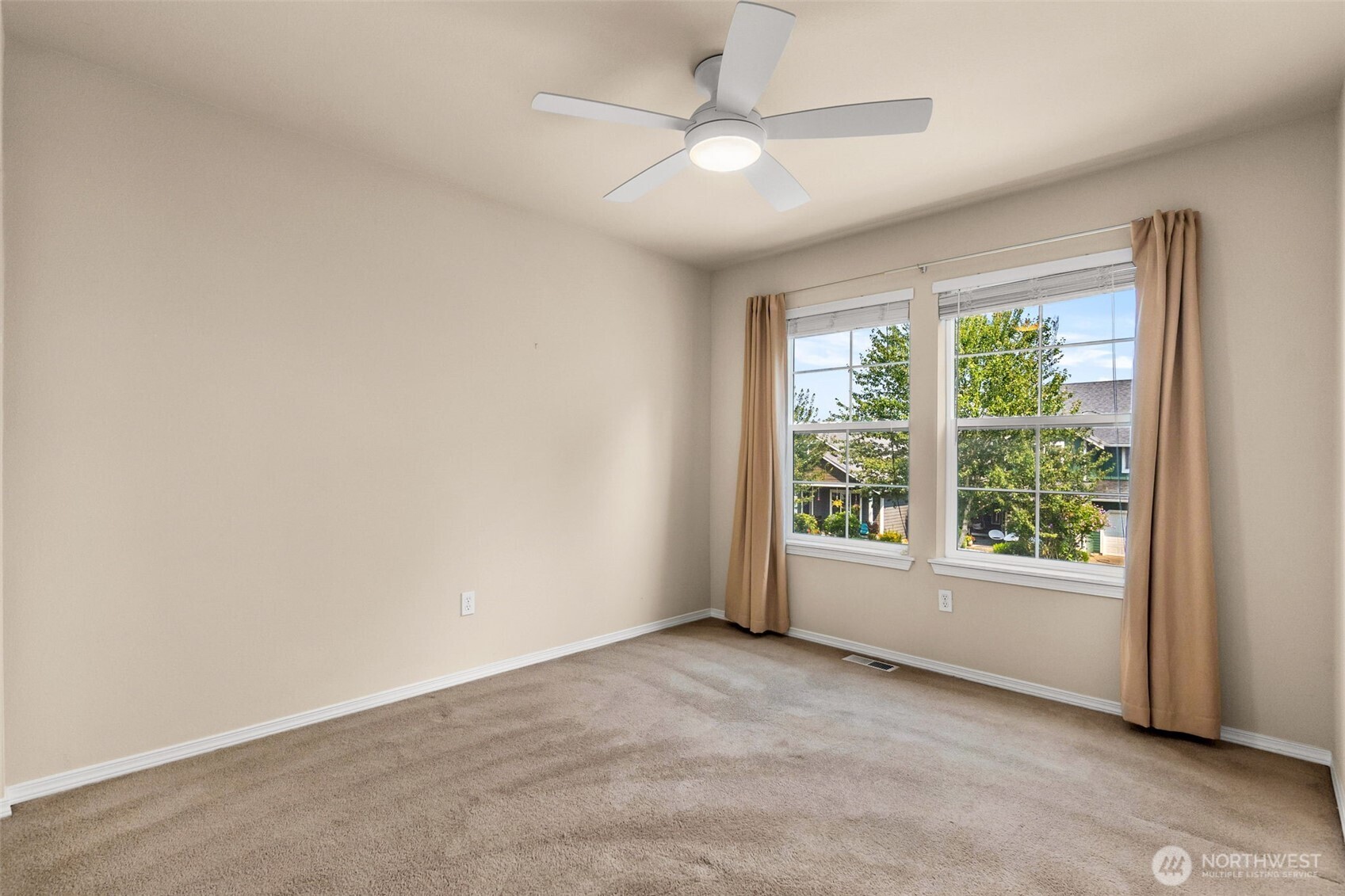6951 Radius Loop Property Photo 20