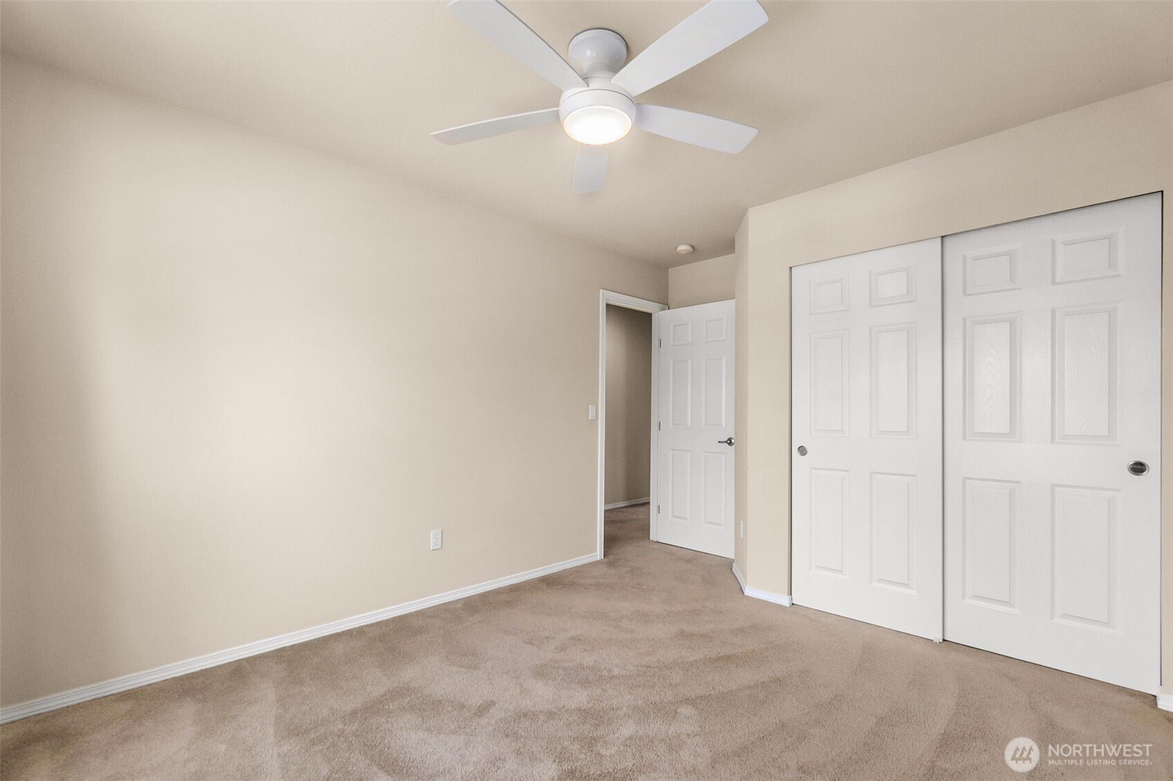 6951 Radius Loop Property Photo 21