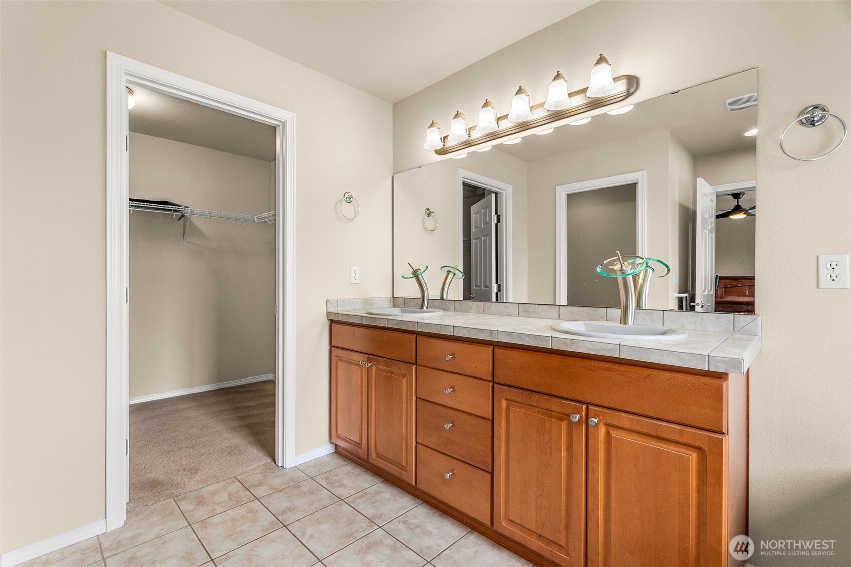 6951 Radius Loop Property Photo 25