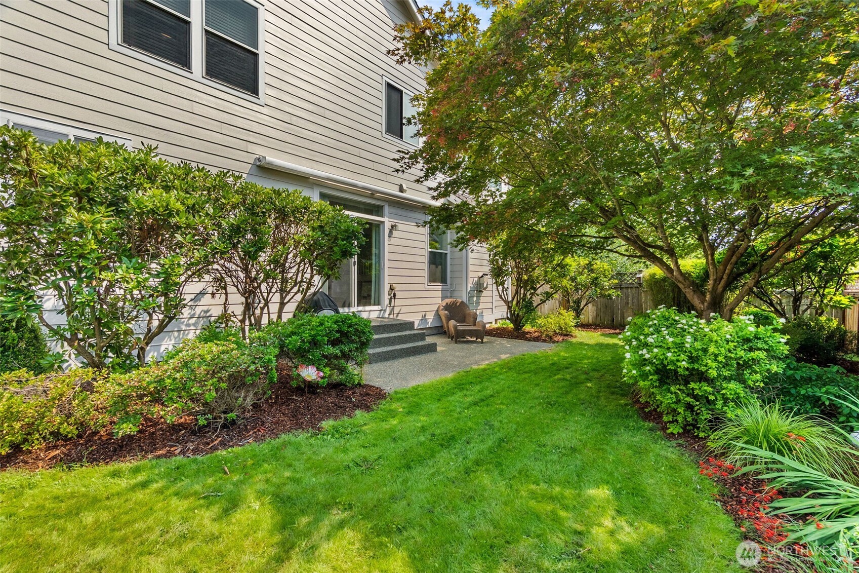 6951 Radius Loop Property Photo 33