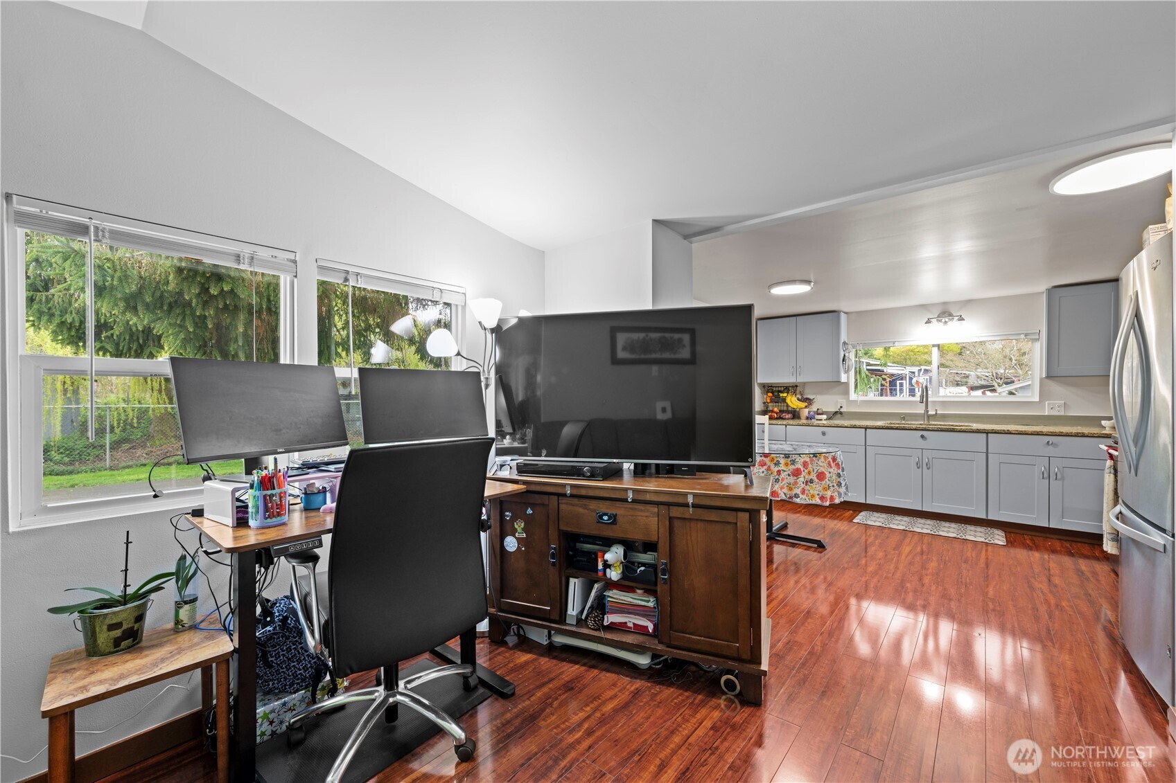 4425 Meridian Avenue 28 Property Photo 6