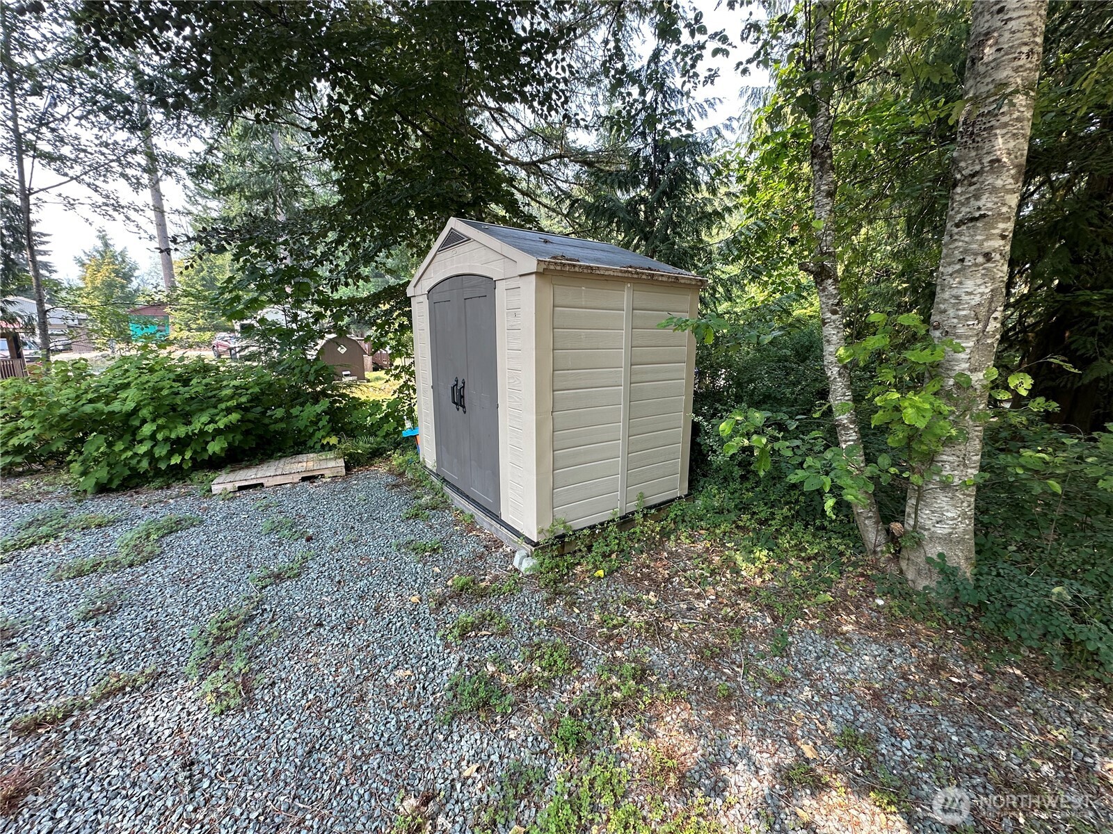 5196 Ma Kook Trail Property Photo 3
