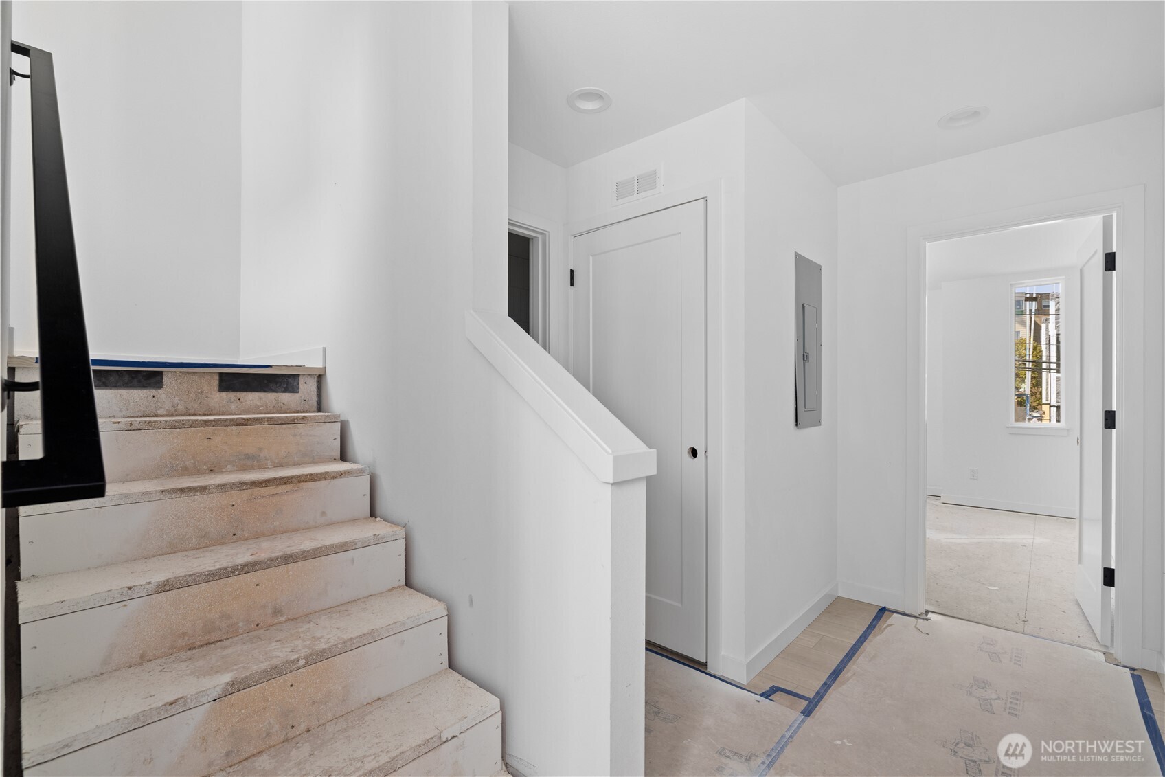 1825 E Pine Street Property Photo 11