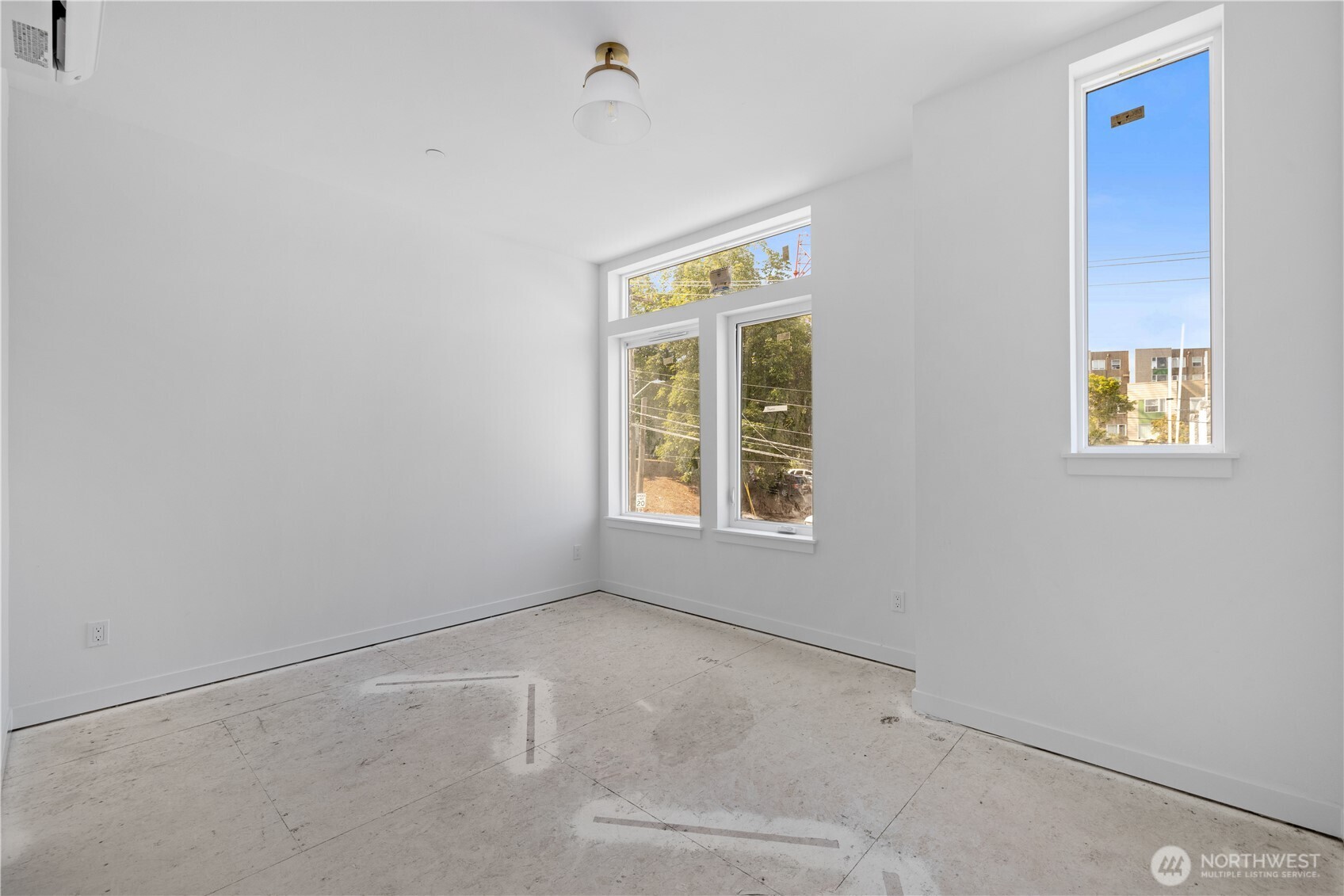 1825 E Pine Street Property Photo 15