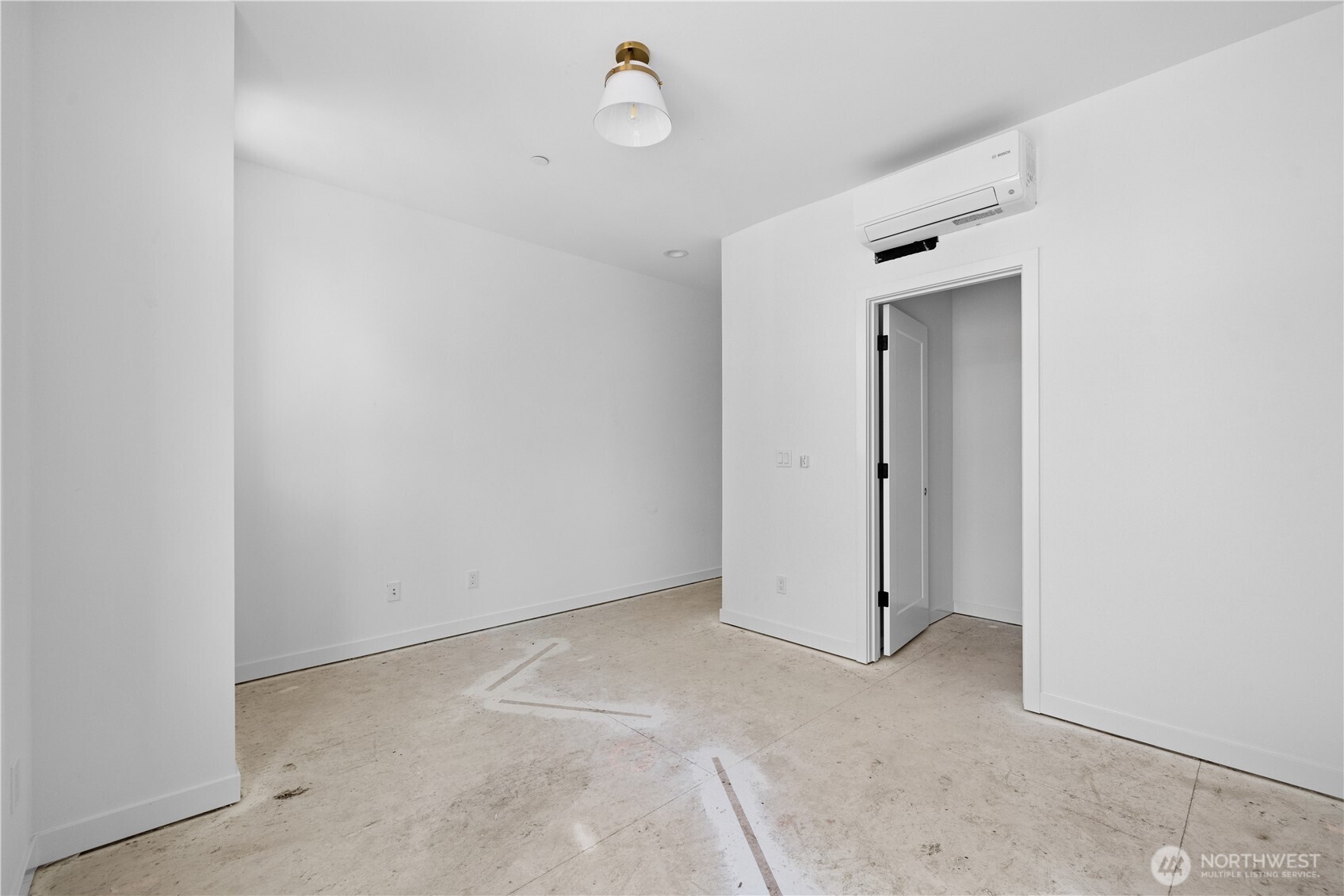 1825 E Pine Street Property Photo 16