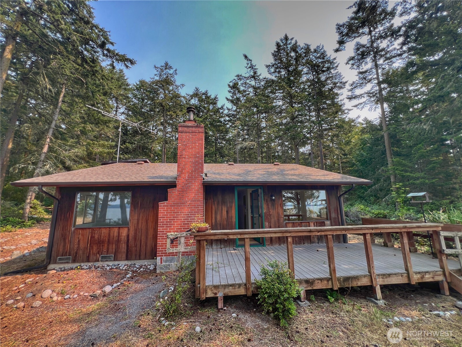 1129 Lopez Road Property Photo 1