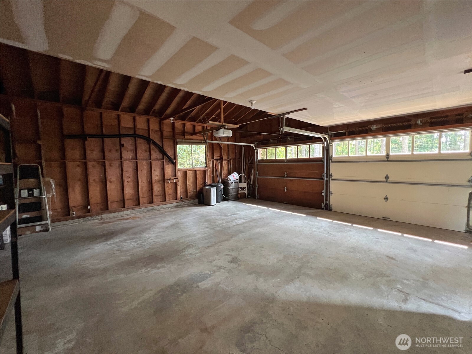 1129 Lopez Road Property Photo 17