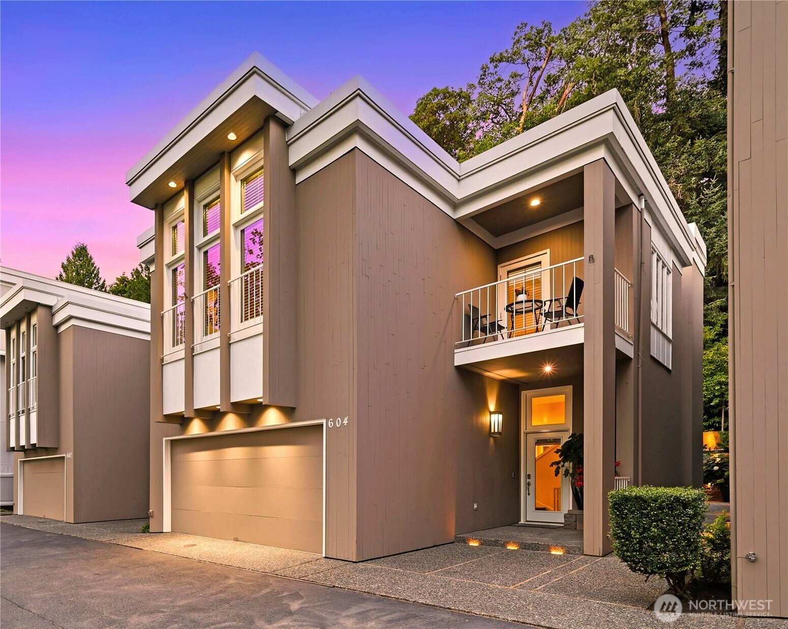 604 Bellevue Way Property Photo 1
