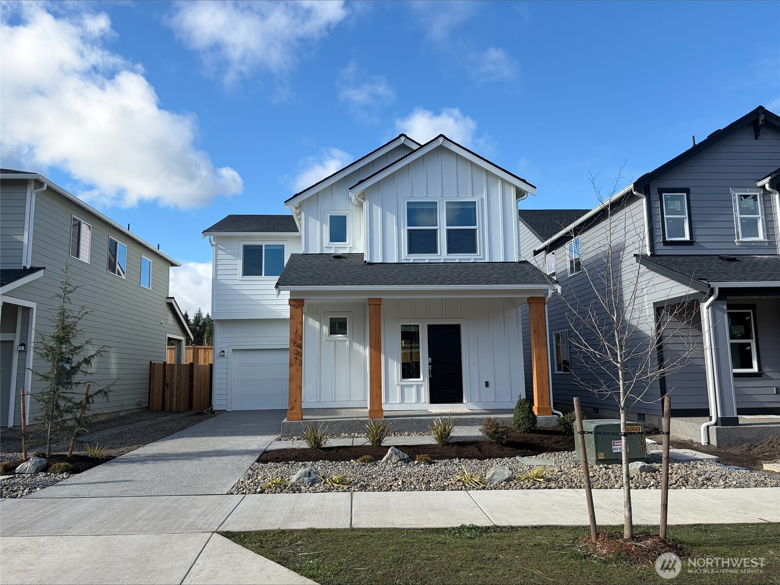 1636 Pacifica Way Property Photo 1