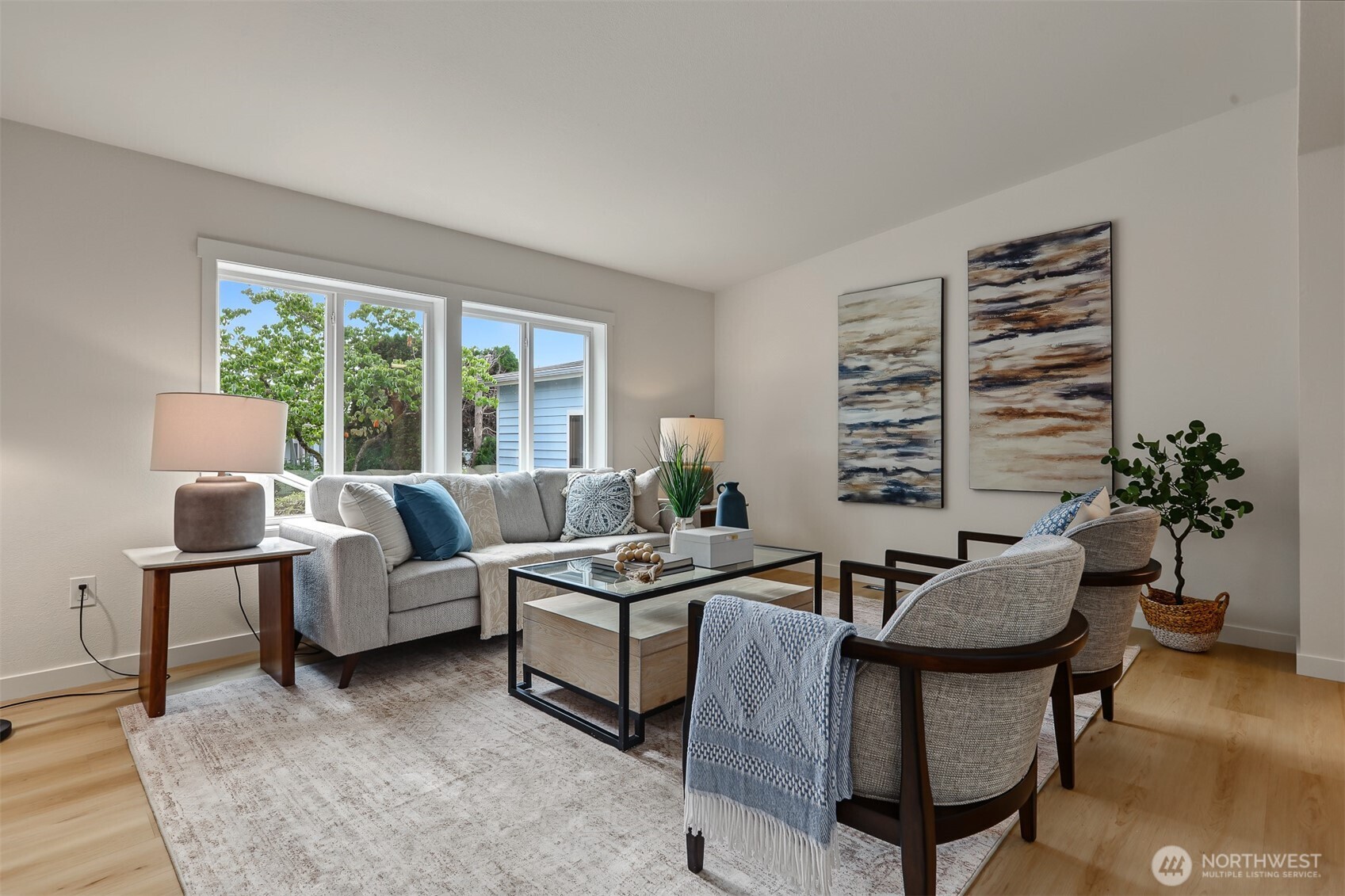 23730 9th Place Property Photo 13