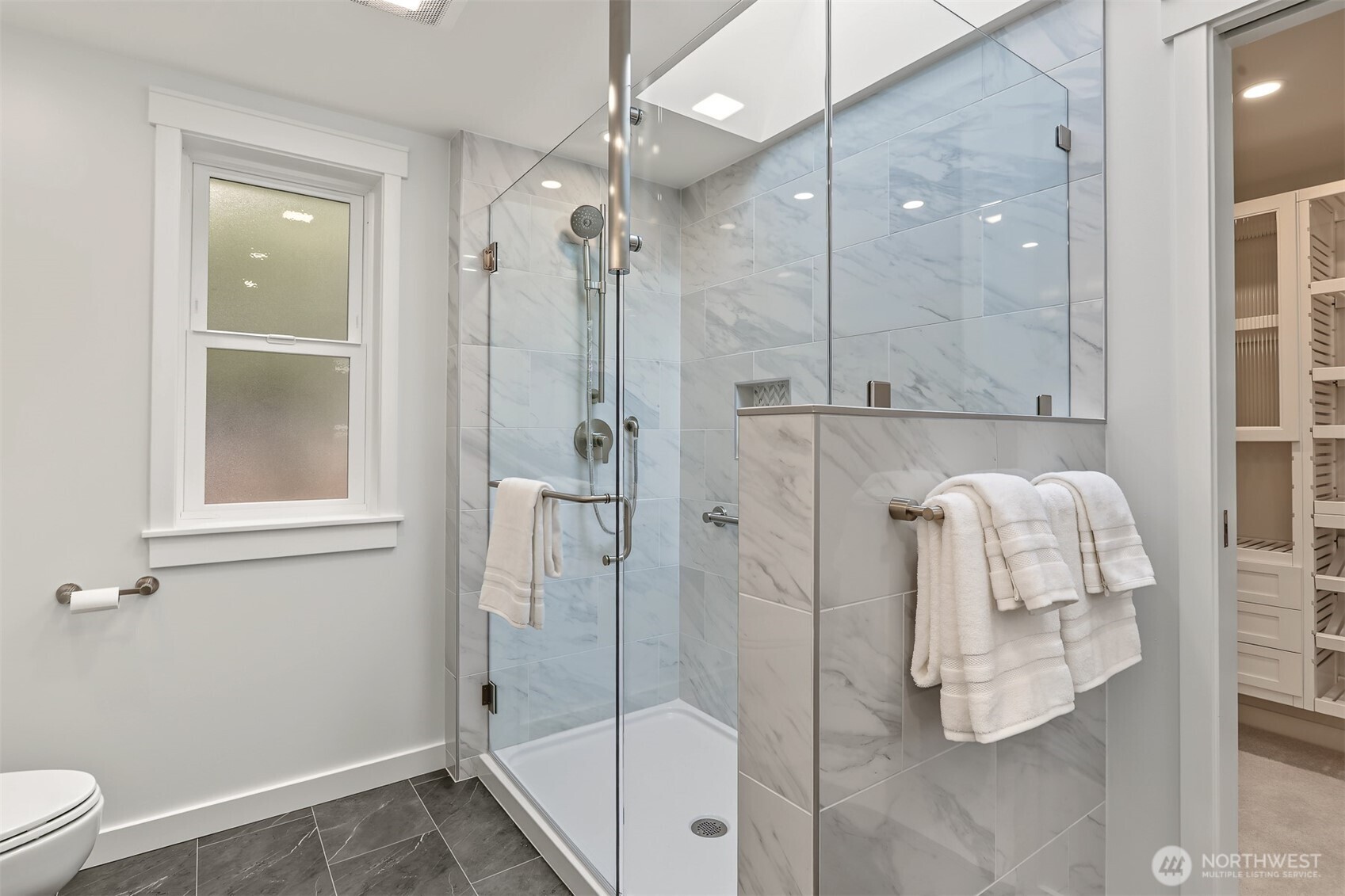 23730 9th Place Property Photo 23