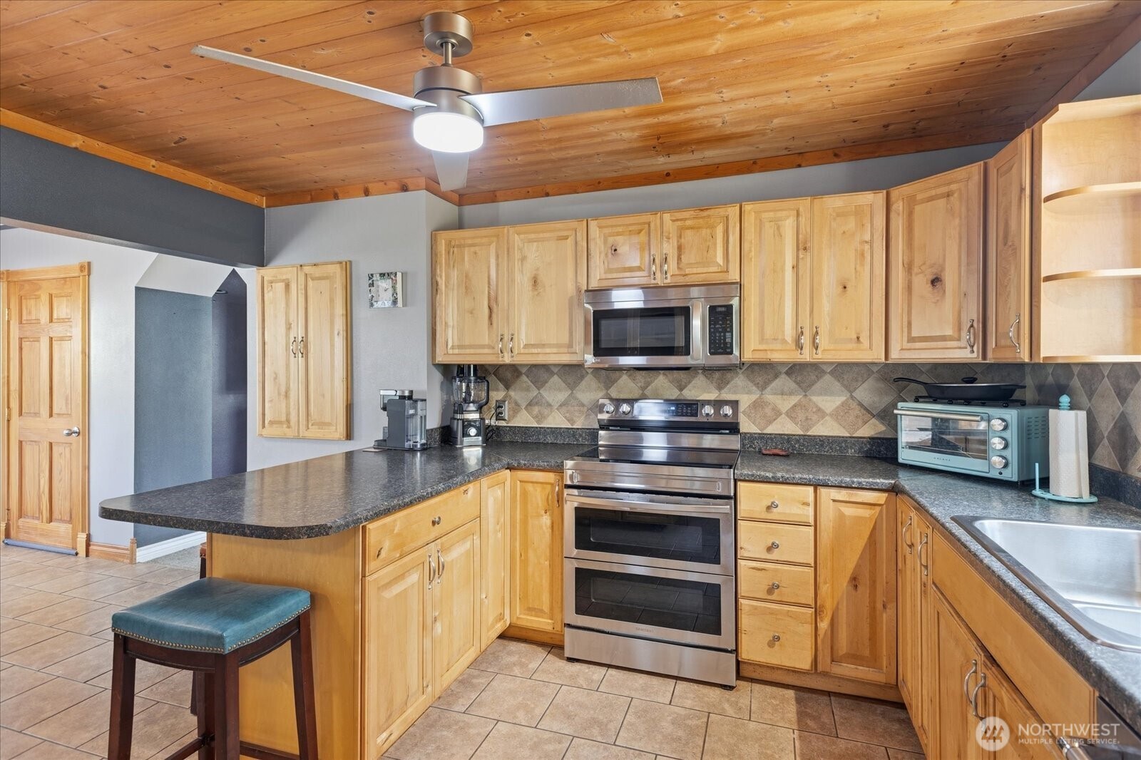 8431 123rd Avenue Property Photo 11