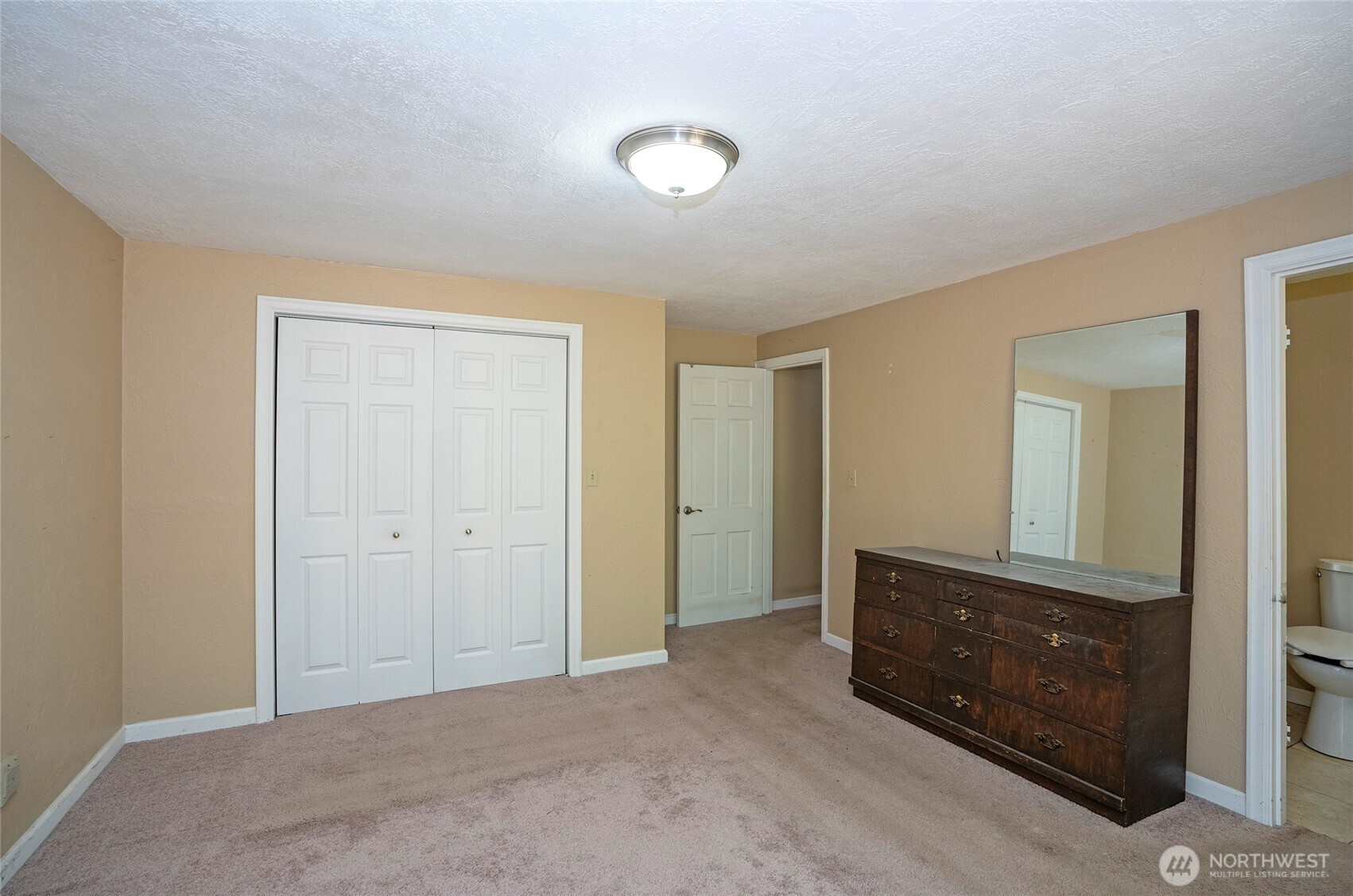 619 Cougar Street Property Photo 17