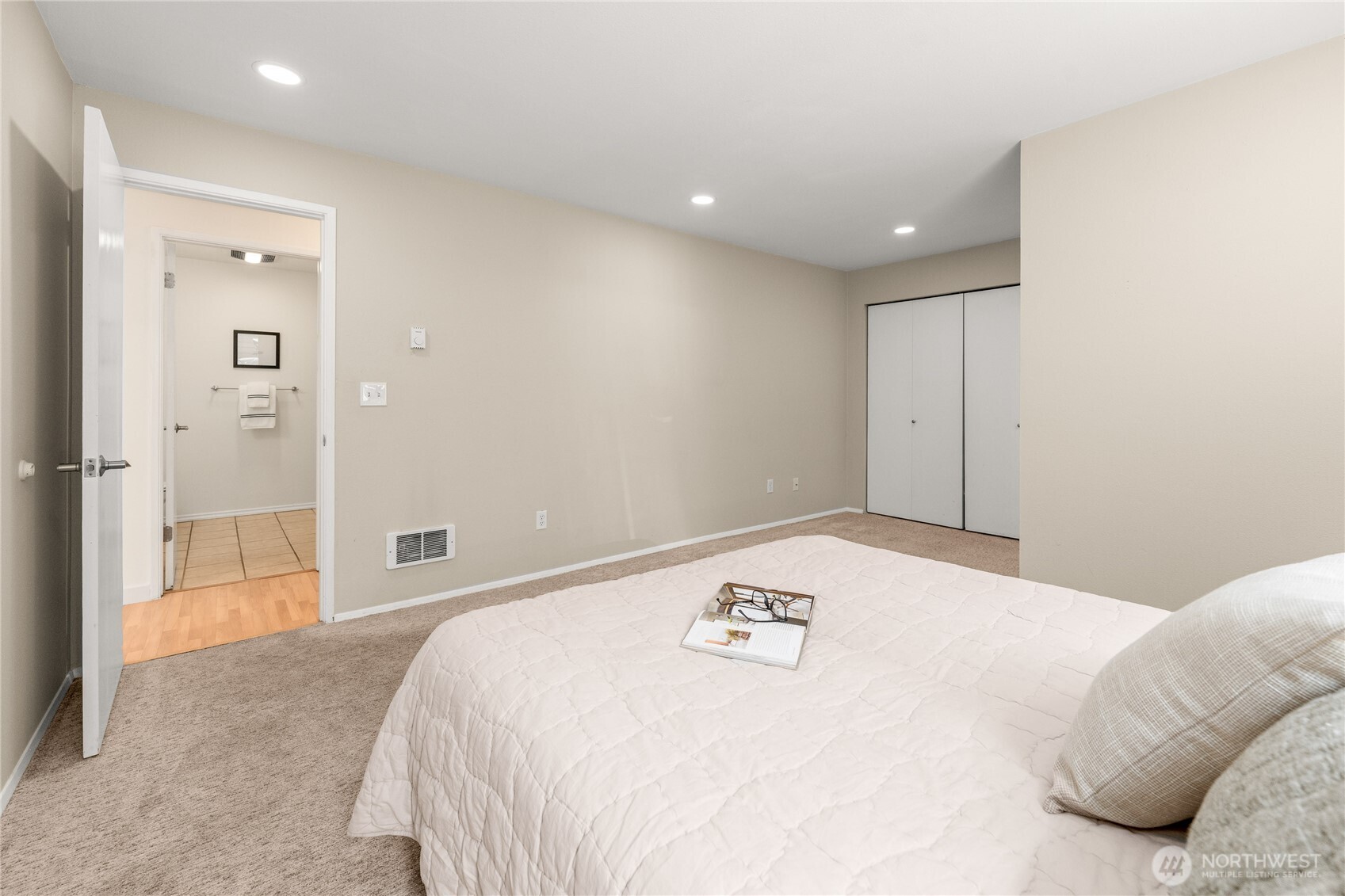 555 Prospect Street 1 Property Photo 5