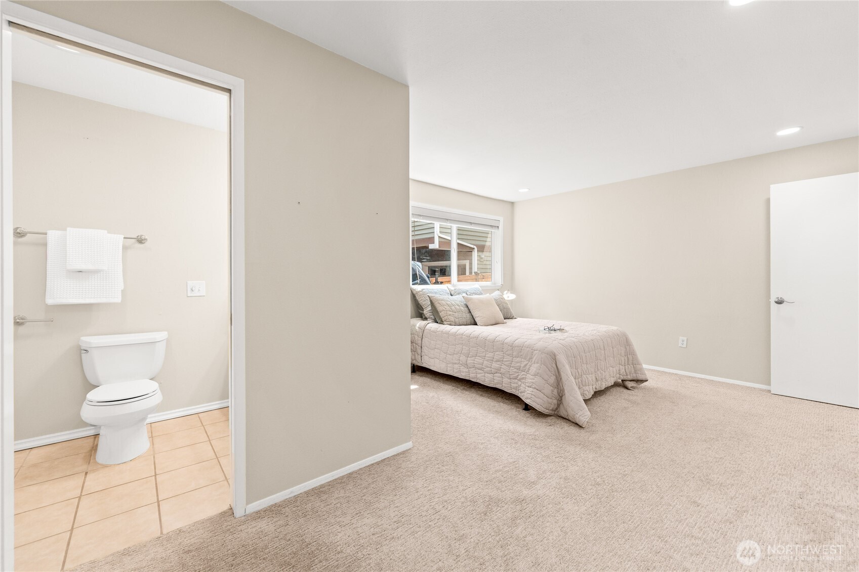 555 Prospect Street 1 Property Photo 12