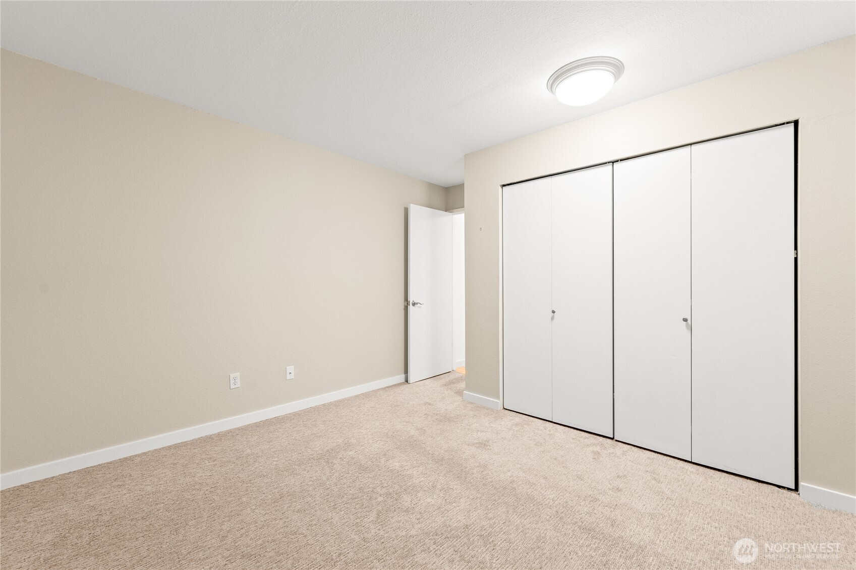 555 Prospect Street 1 Property Photo 14