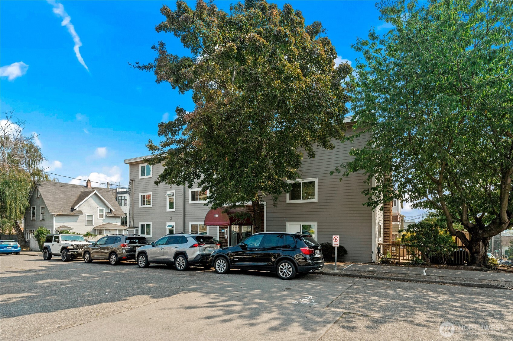 555 Prospect Street 1 Property Photo 24