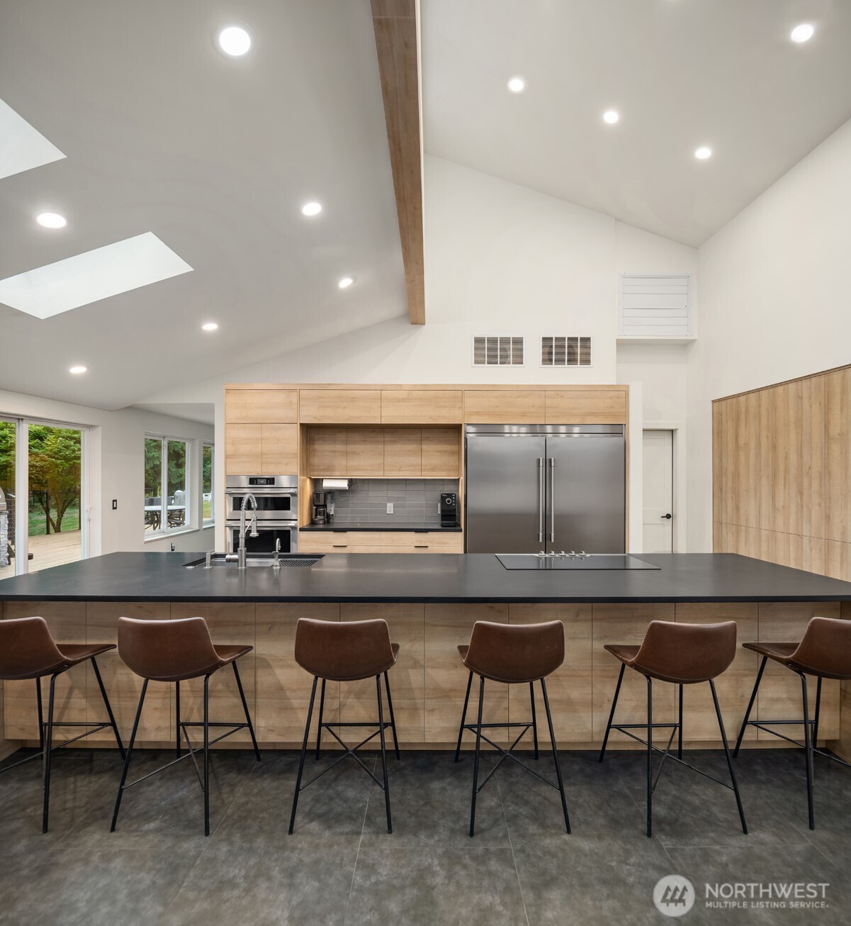 19301 224th Court Property Photo 6