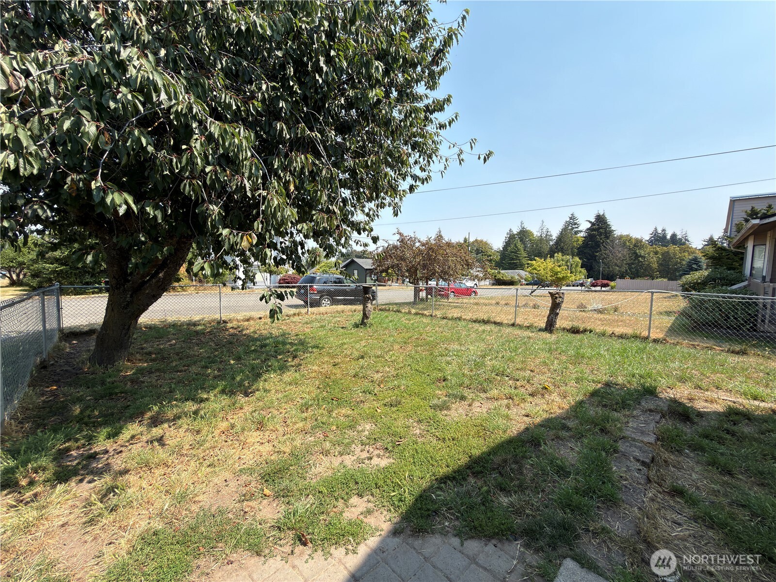 828 W 10th Street Property Photo 22