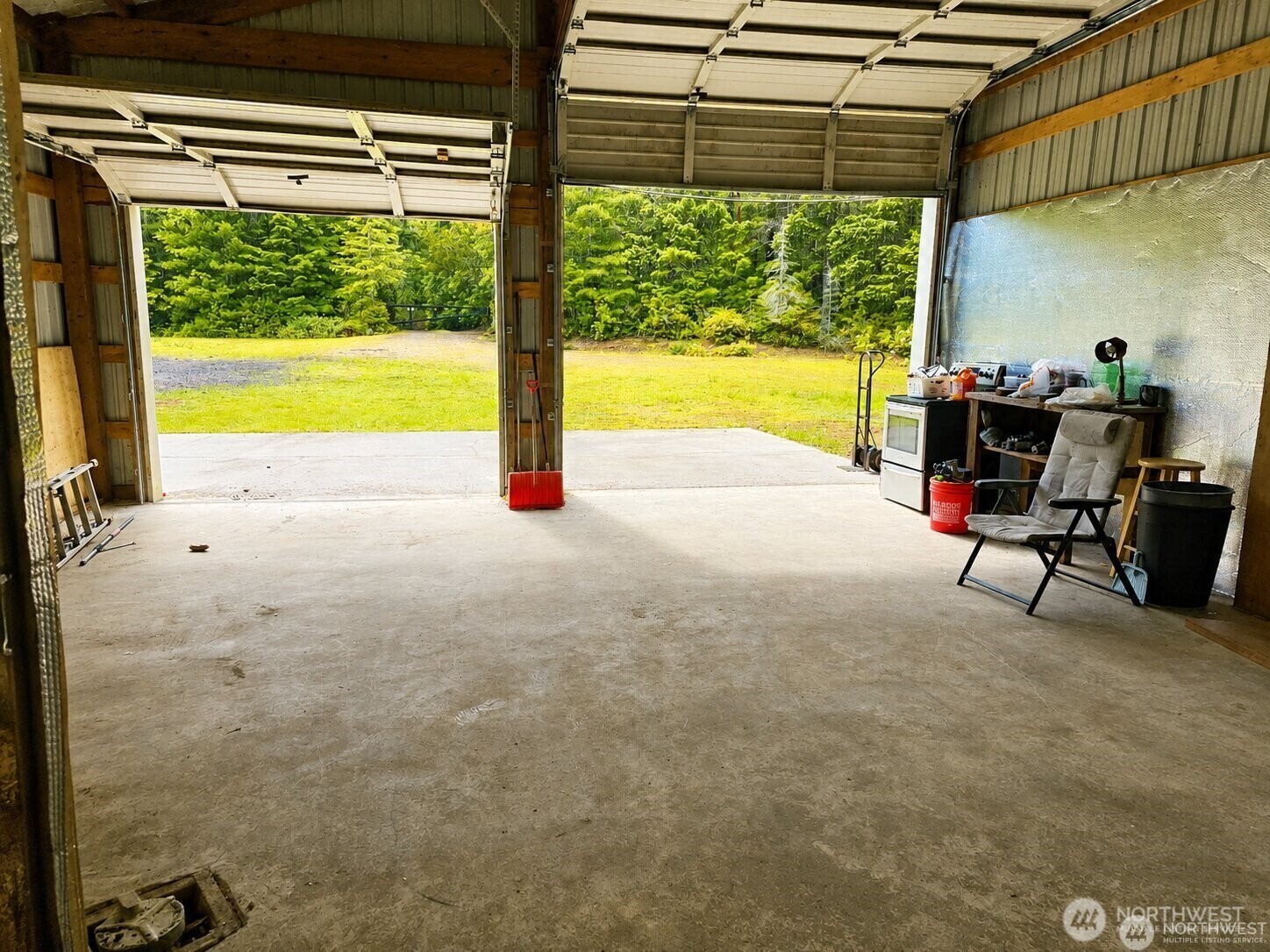 1170 Ne Shoe Lake Road Property Photo 6