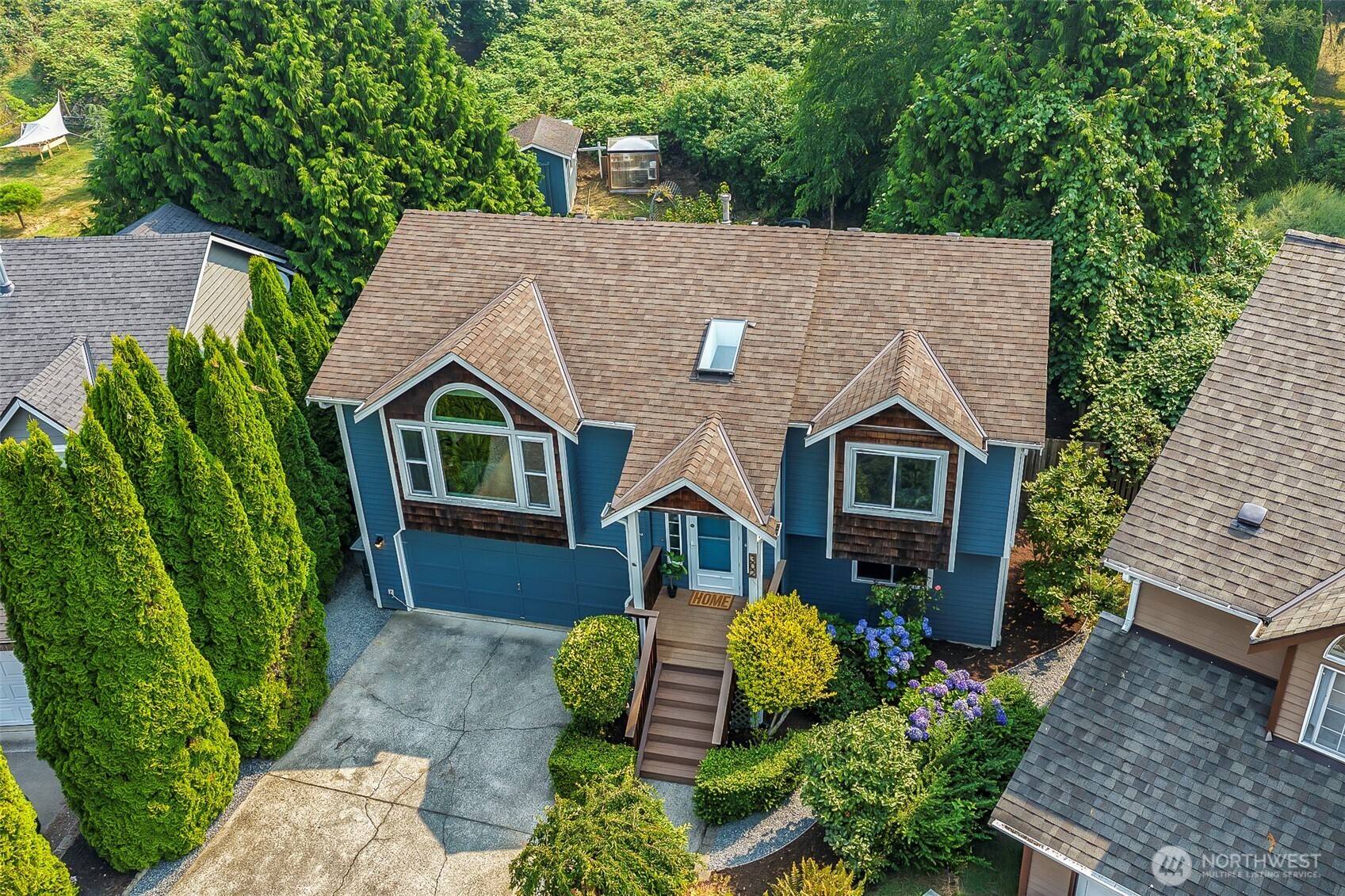 302 18th Place Property Photo 1