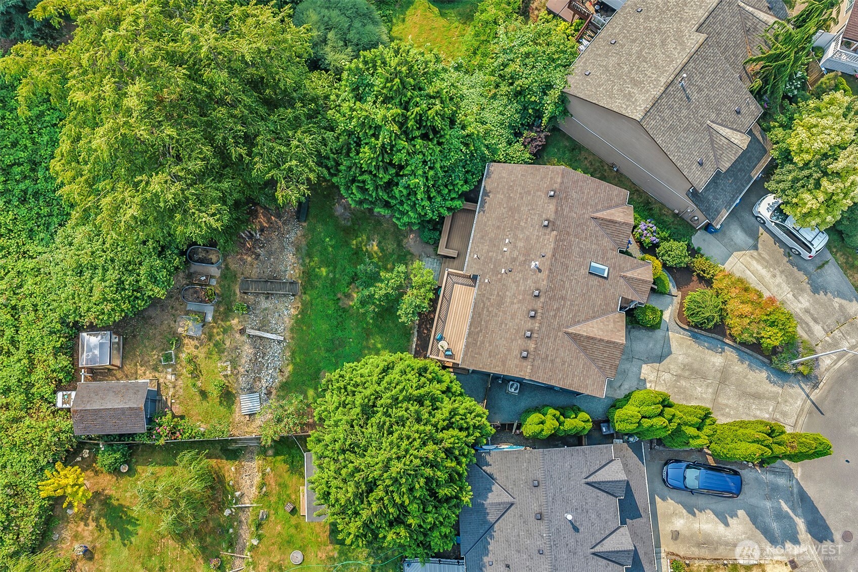 302 18th Place Property Photo 3