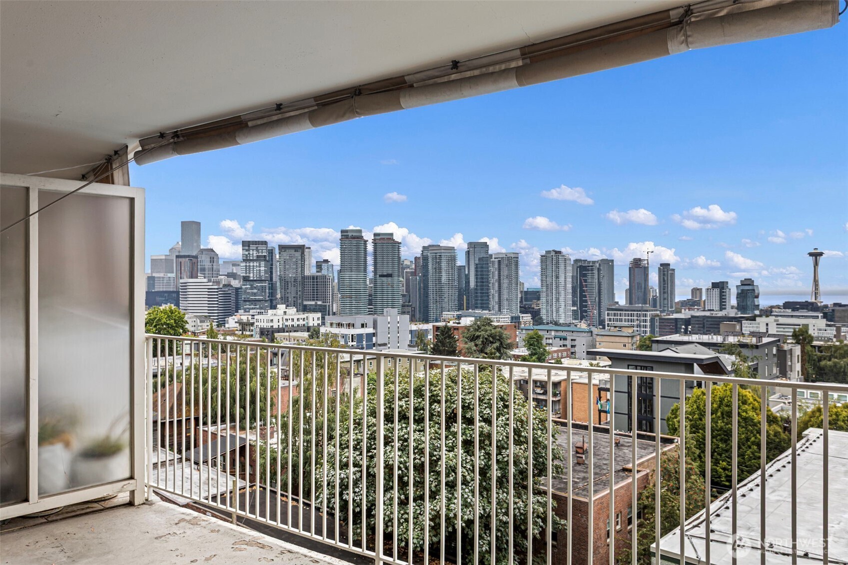 525 Belmont Avenue 6C Property Photo 1