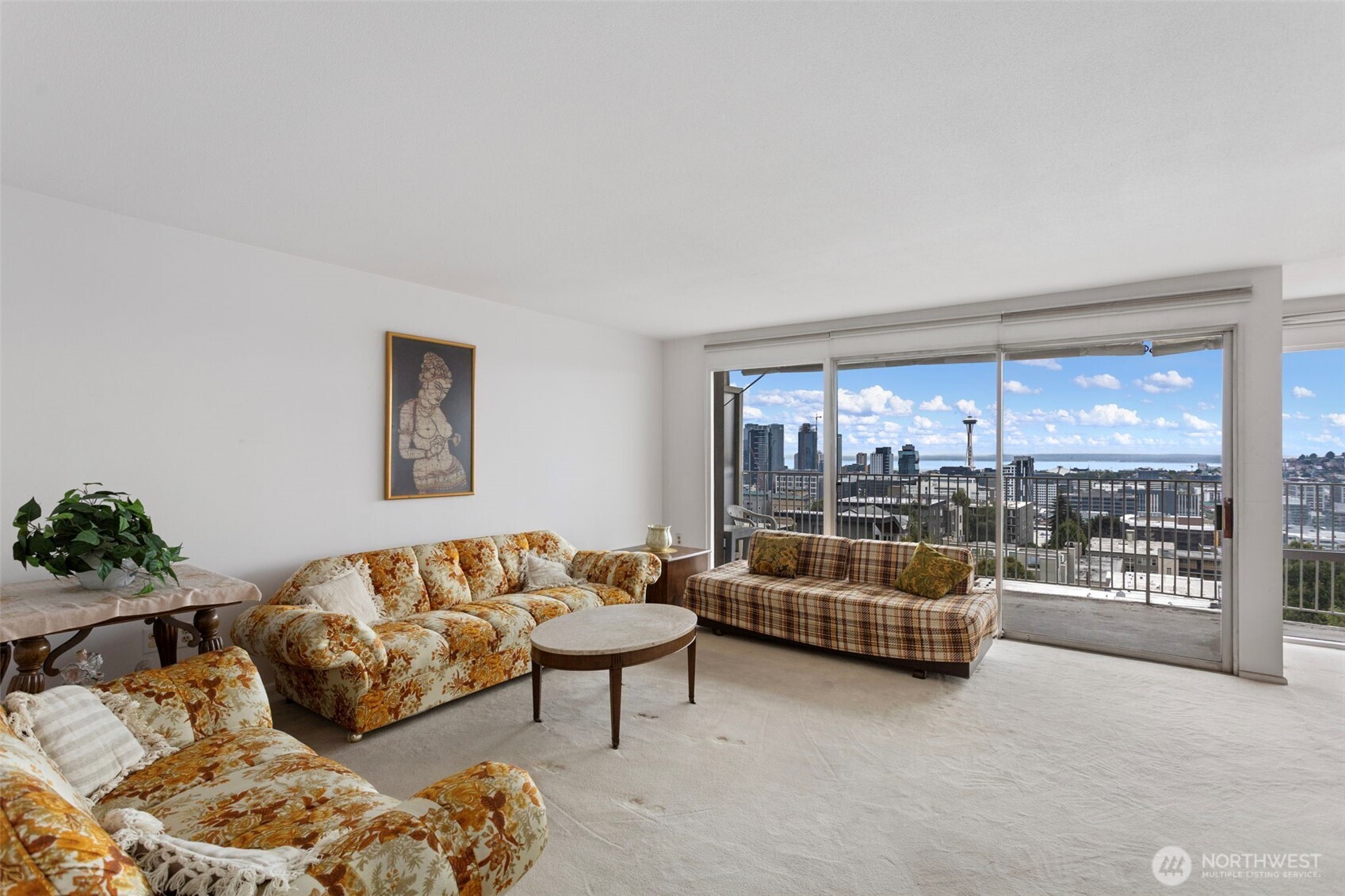 525 Belmont Avenue 6c Property Photo 4