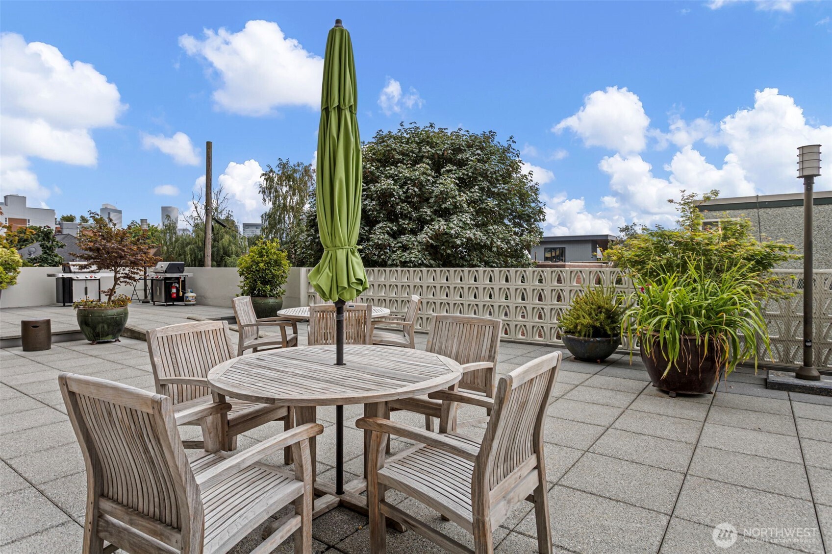 525 Belmont Avenue 6c Property Photo 15