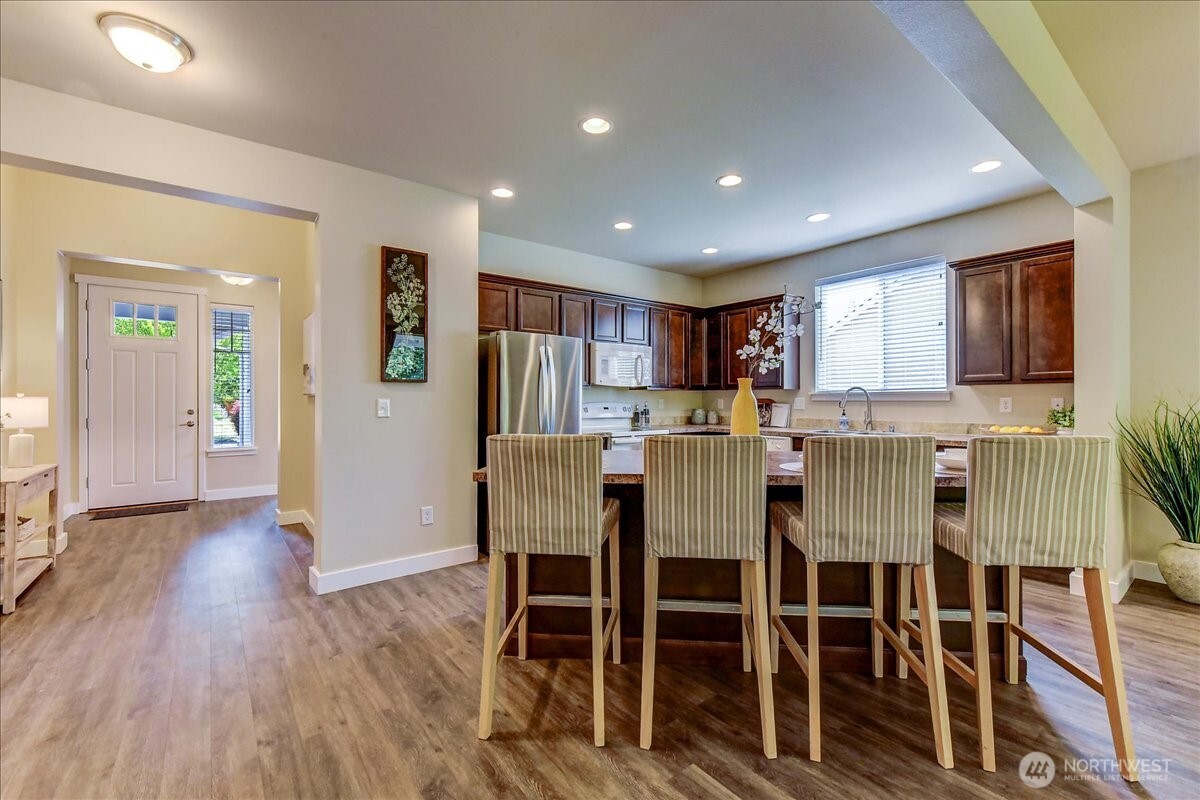 4708 Mount Baker Loop Property Photo 5