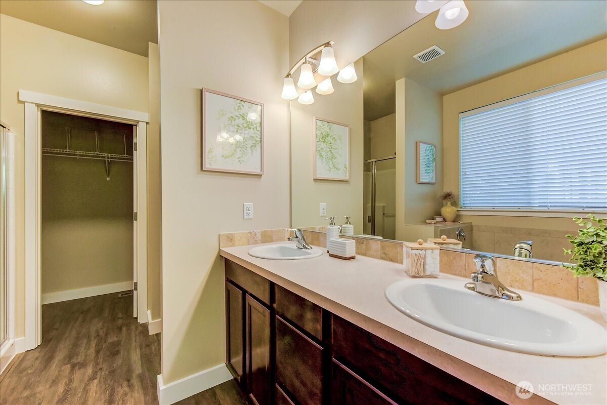 4708 Mount Baker Loop Property Photo 13
