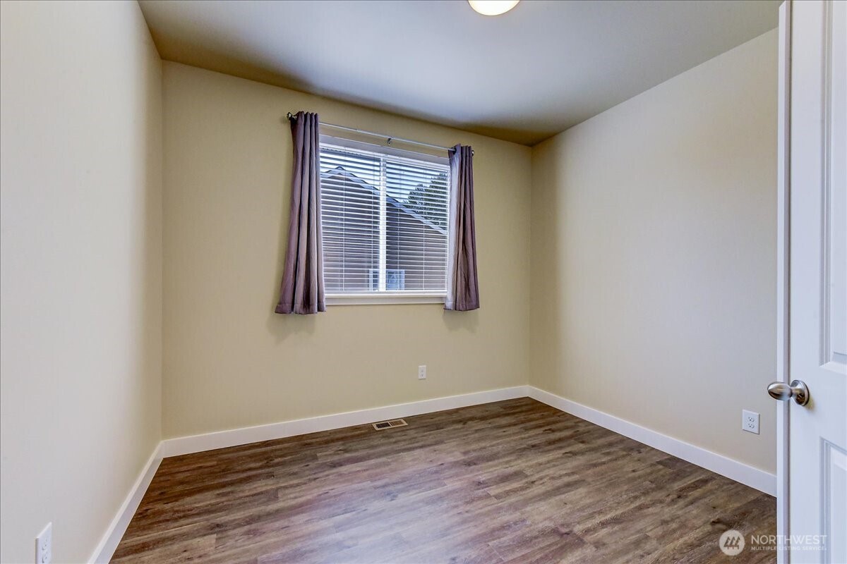 4708 Mount Baker Loop Property Photo 17