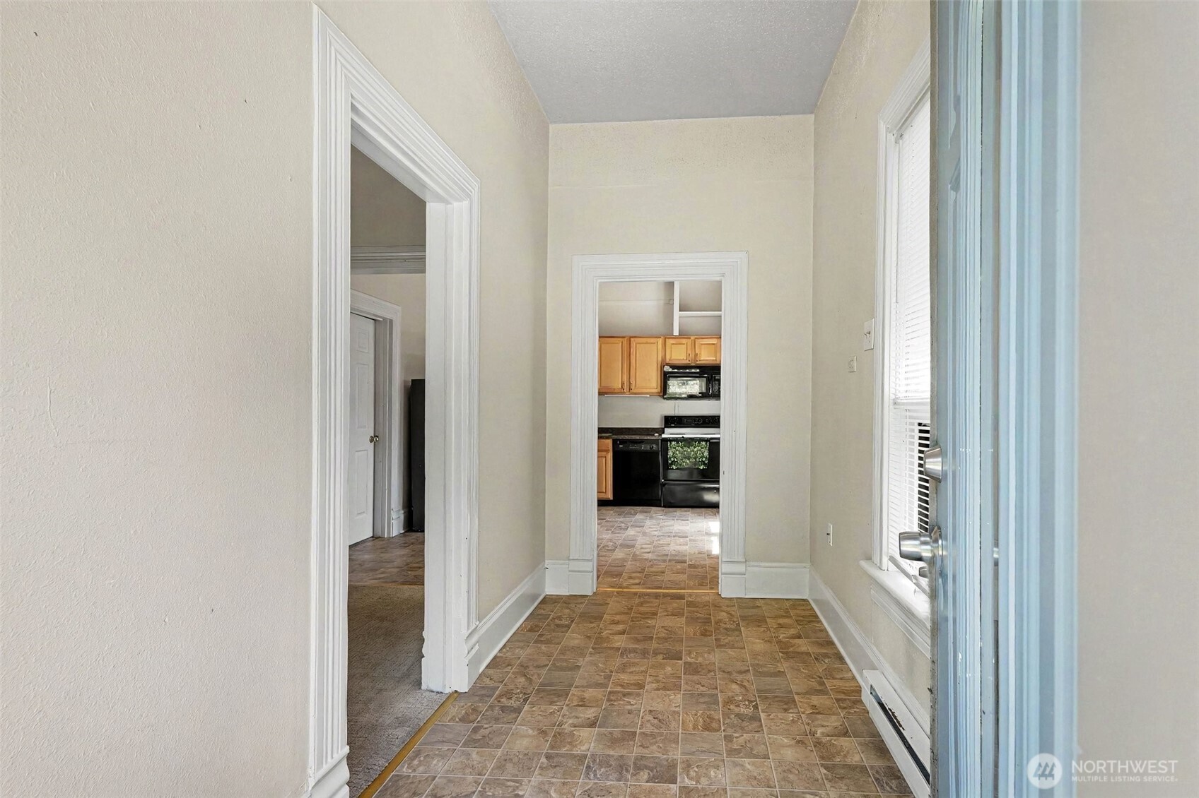 140 S Cambrian Avenue Property Photo 3
