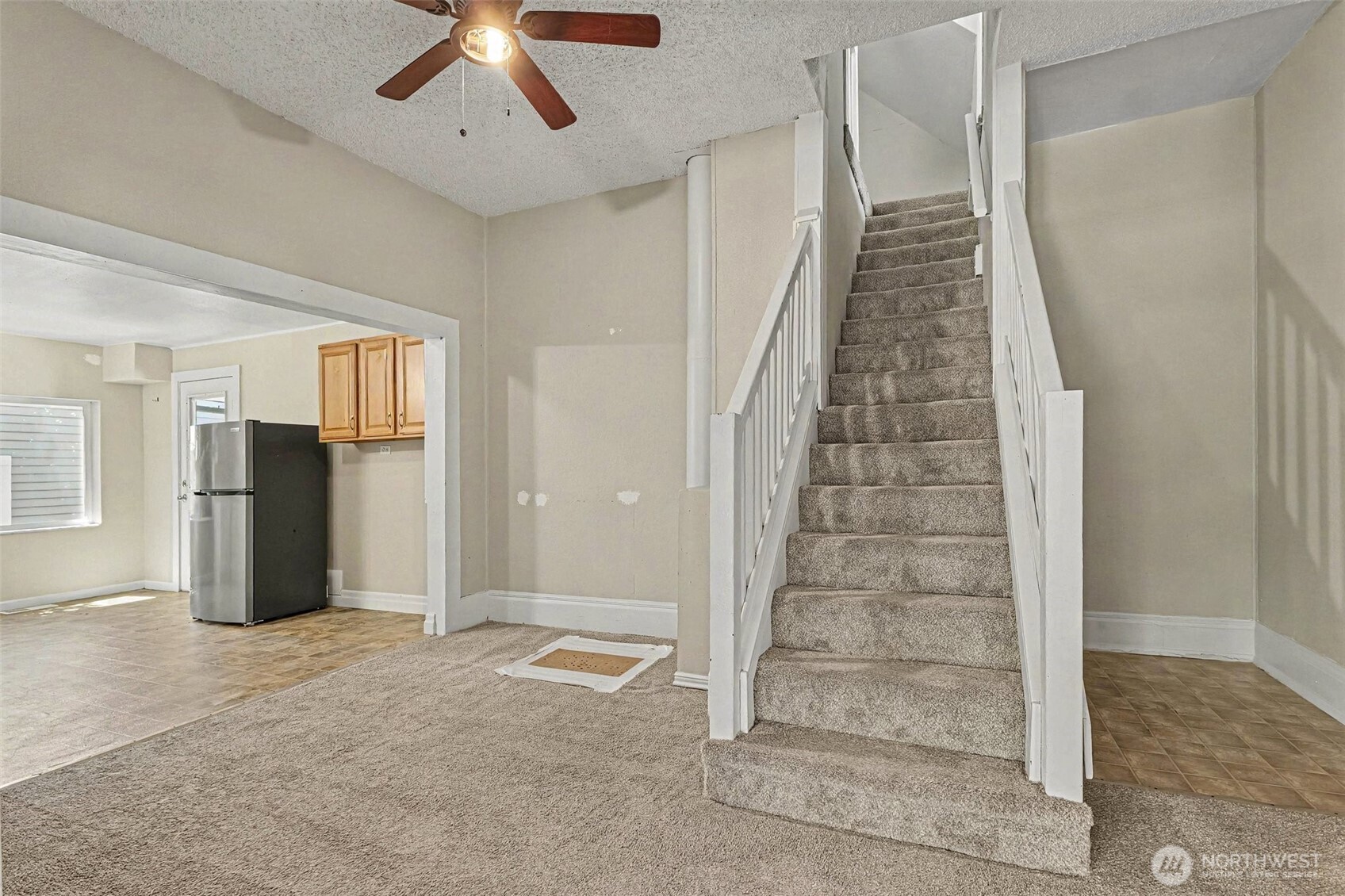 140 S Cambrian Avenue Property Photo 15