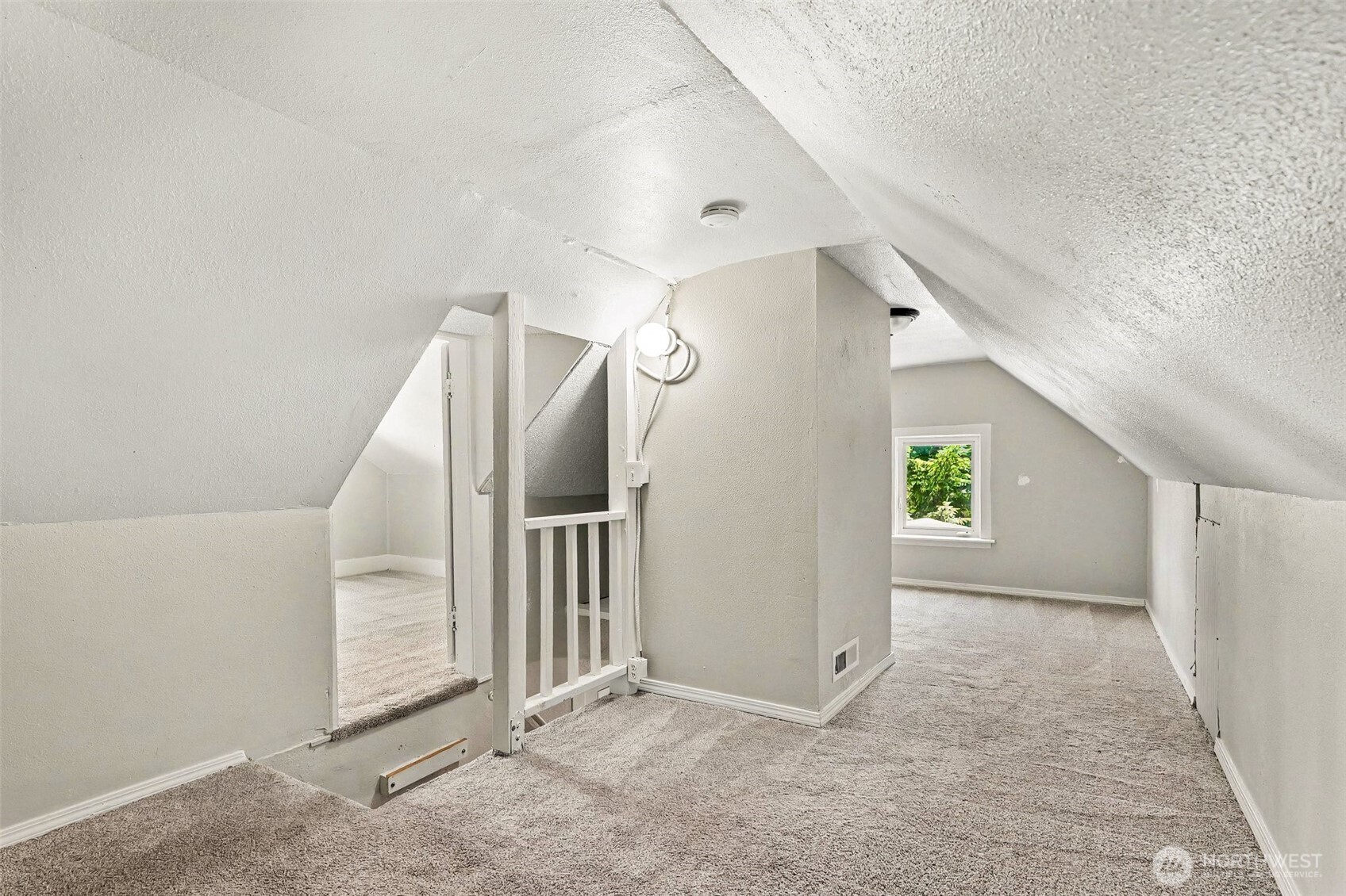 140 S Cambrian Avenue Property Photo 20