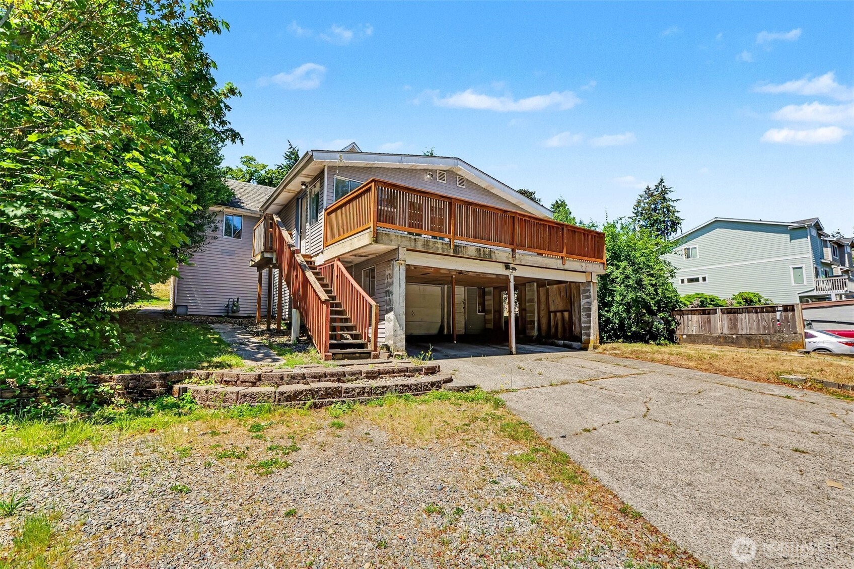 140 S Cambrian Avenue Property Photo 23