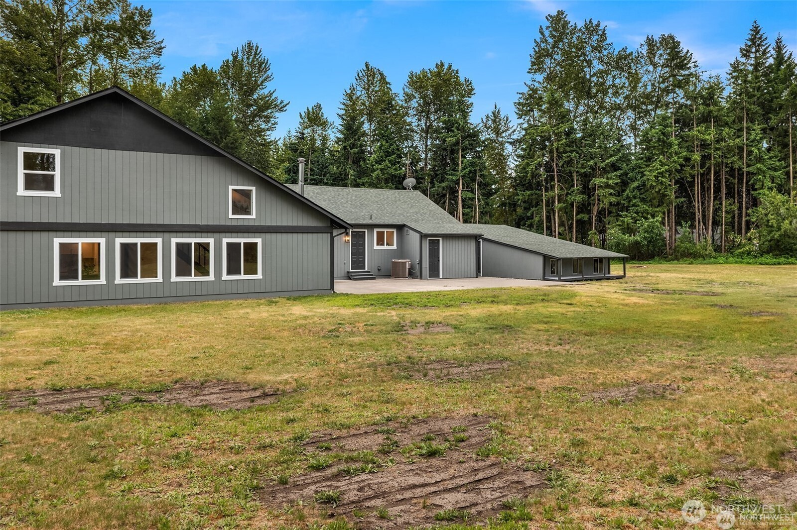 23111 58th Avenue Property Photo 6