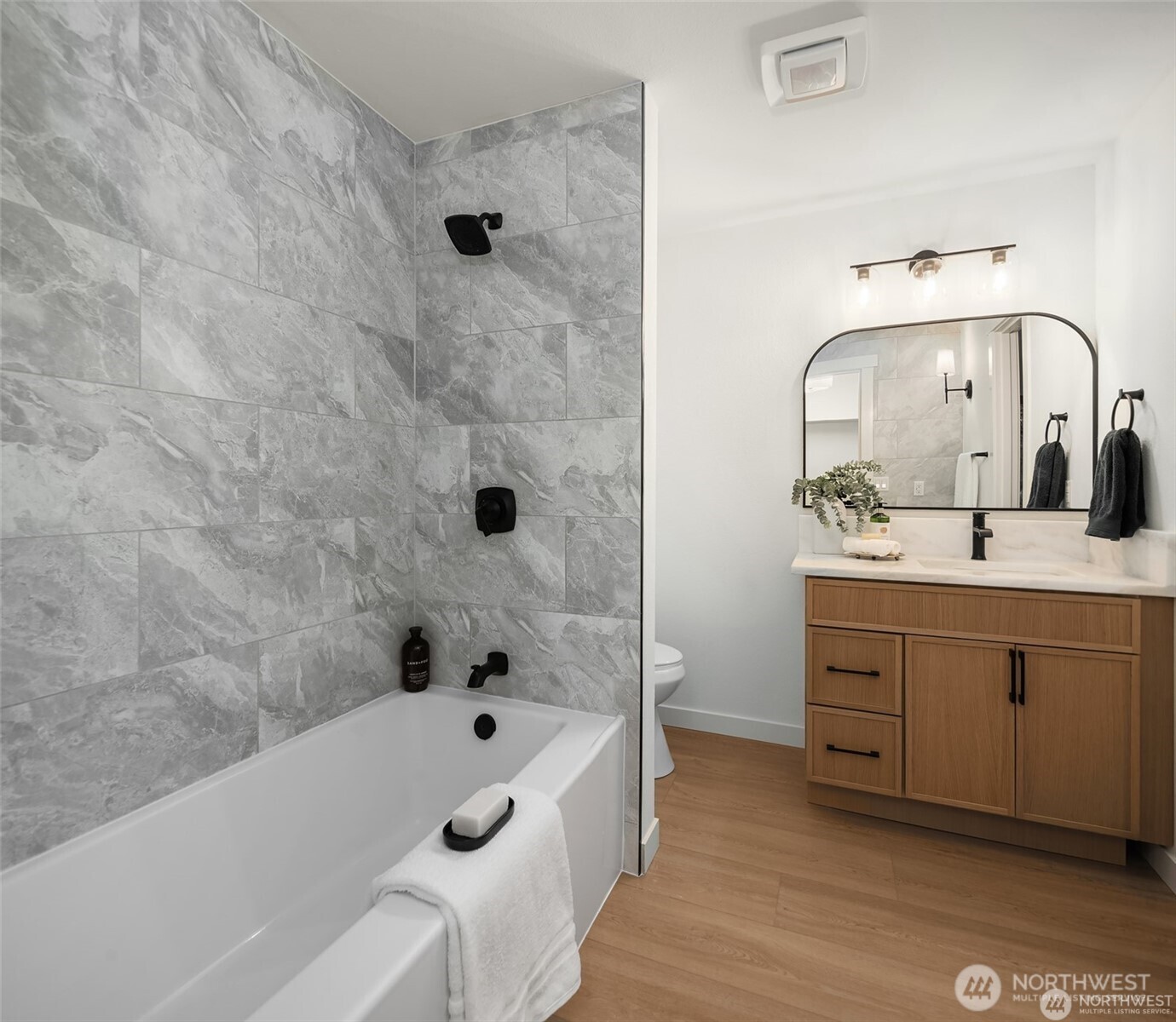 23111 58th Avenue Property Photo 15