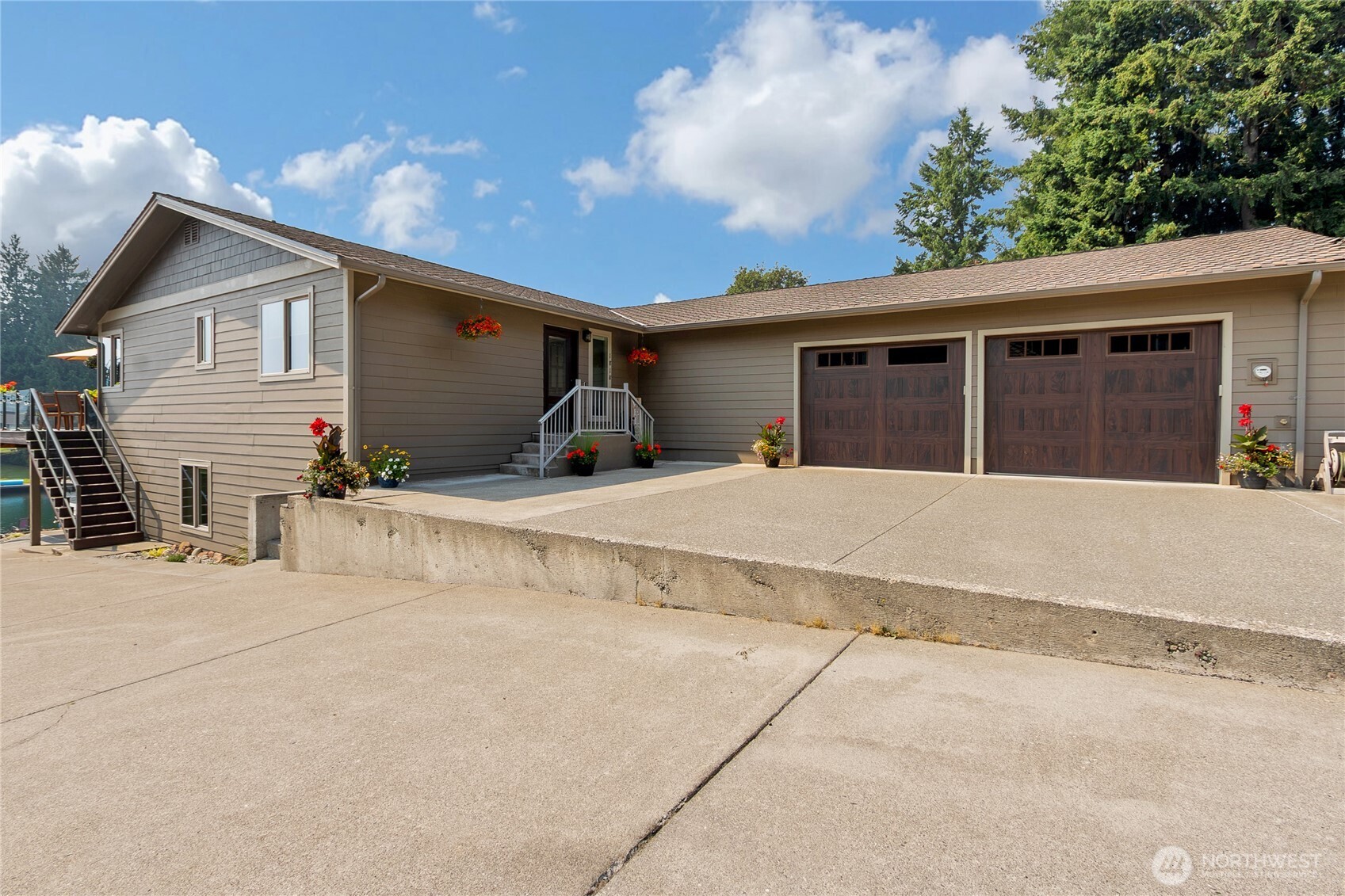 1818 186th Avenue Property Photo 2