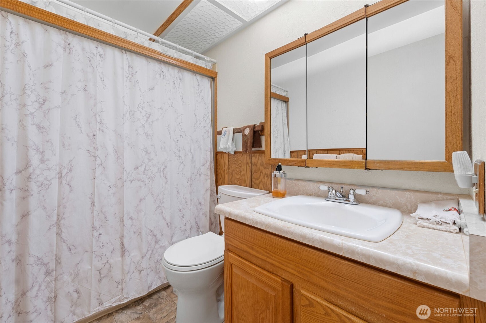 24 158th Place Property Photo 16