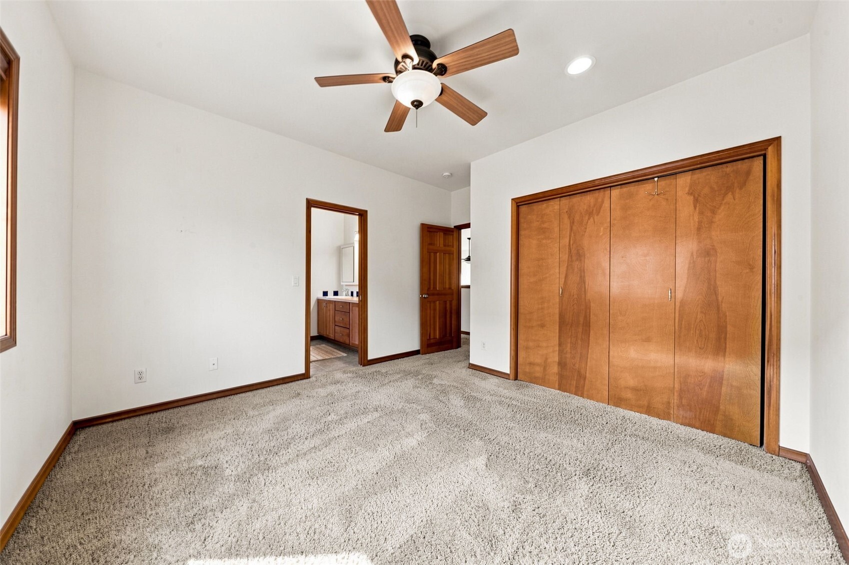 3265 Phillips Avenue Property Photo 27