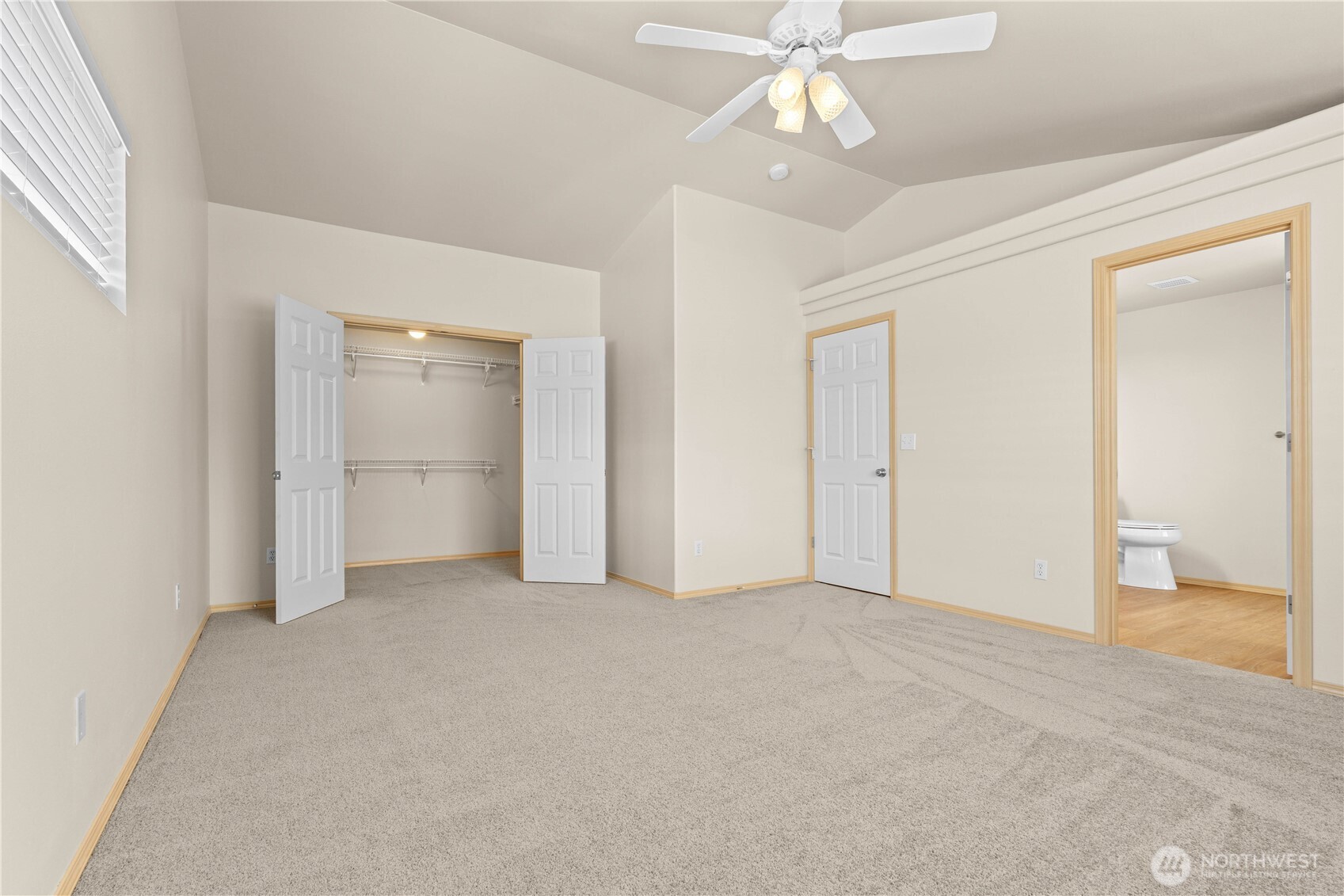 6316 119th St Property Photo 15