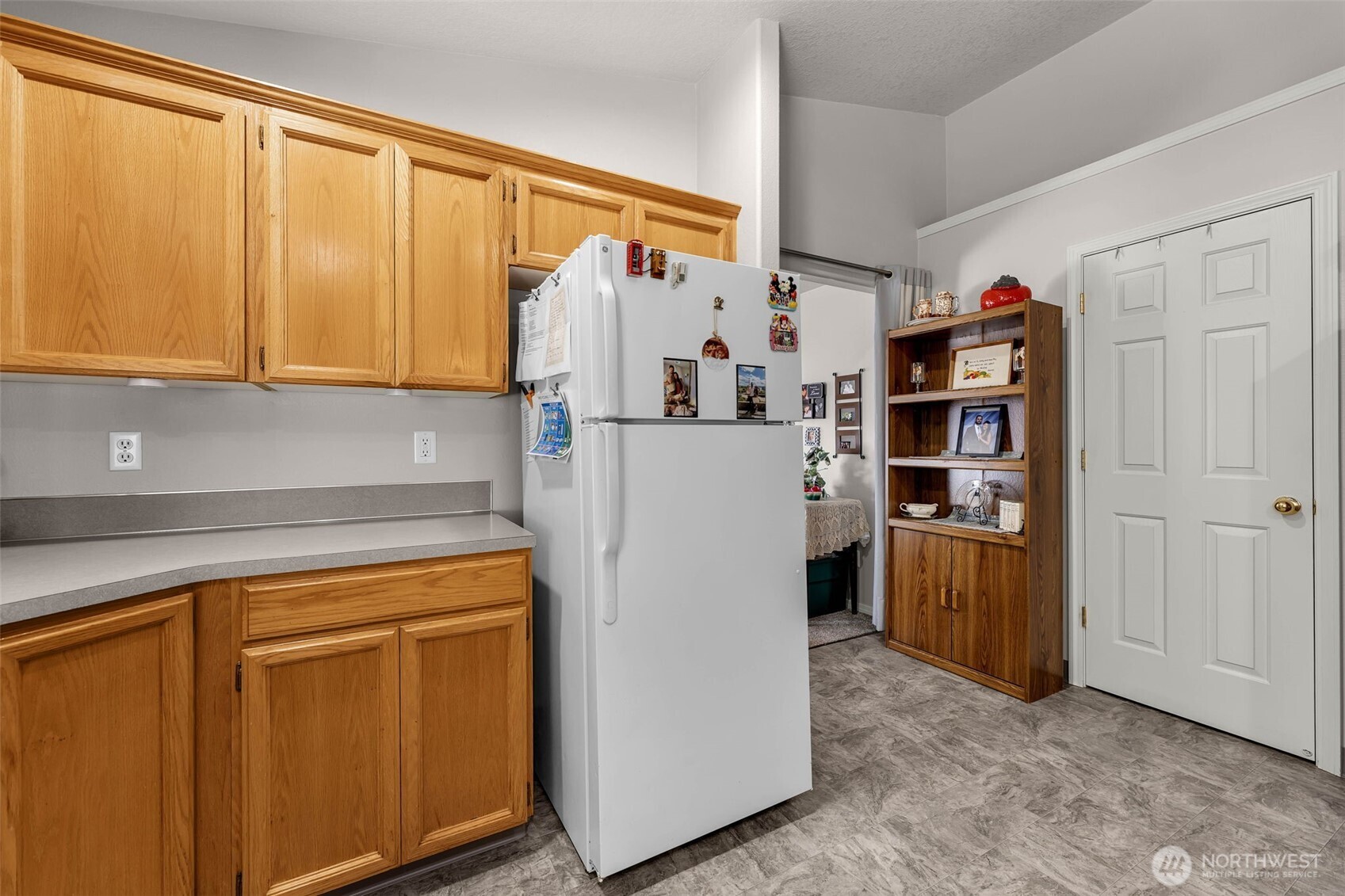 214 Se 11th Circle Property Photo 15