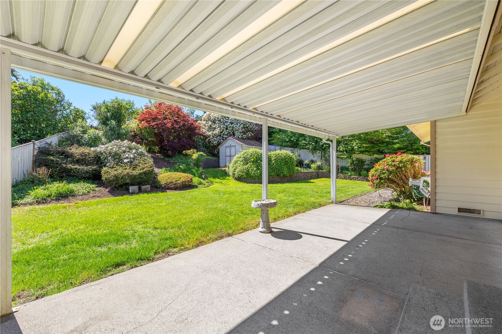 826 169th Place Property Photo 7