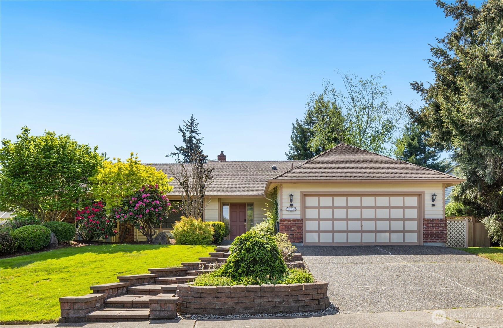 826 169th Place Property Photo 33