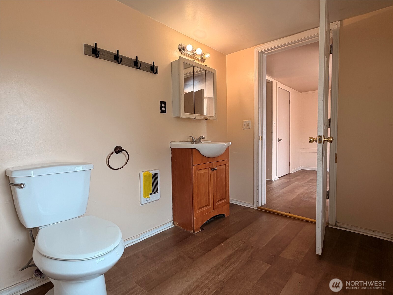 213 Bridge Street Property Photo 25