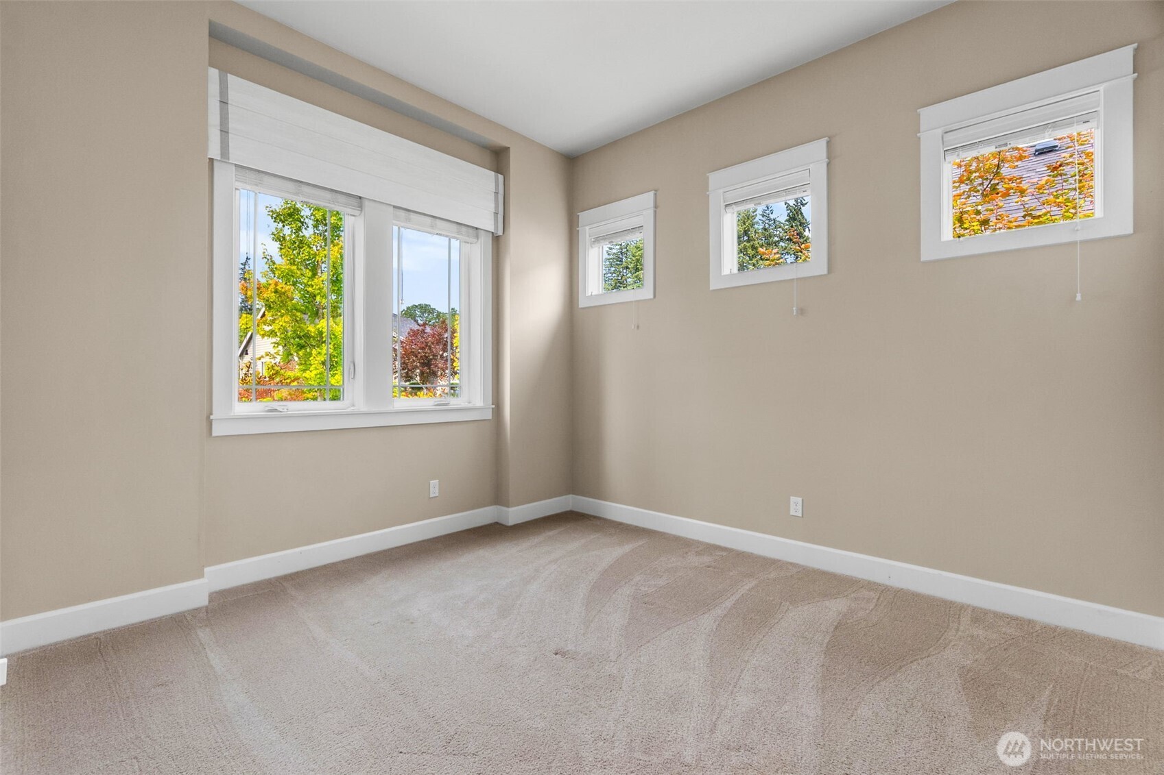 3732 Eagledale Court Property Photo 6