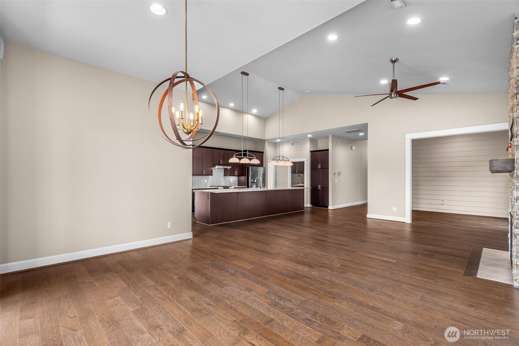 3732 Eagledale Court Property Photo 11