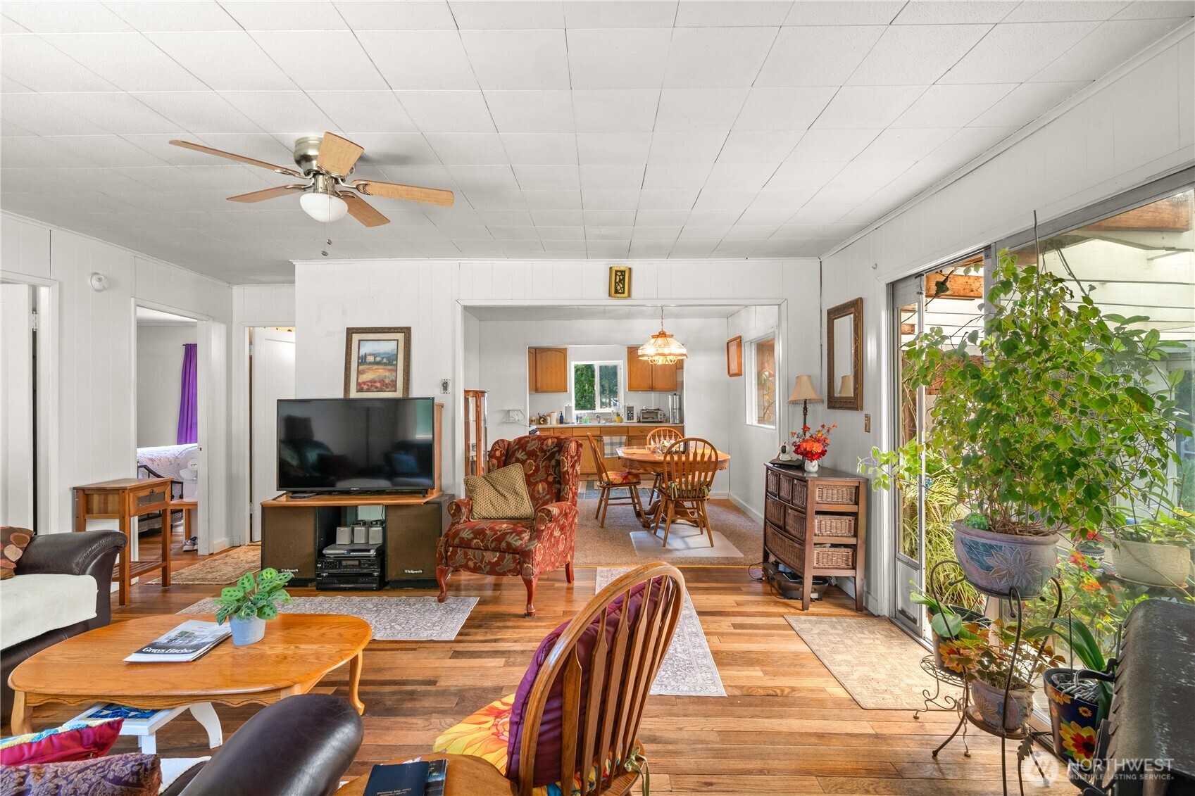 2584 State Route 105 Property Photo 3